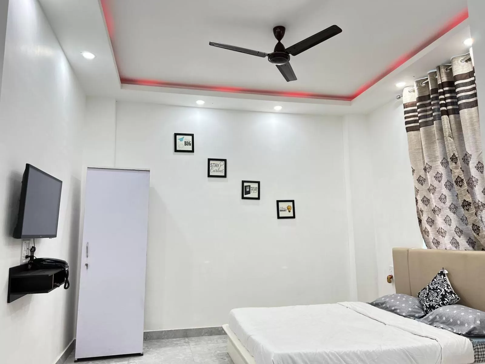 Bed in CITRINE HOTEL