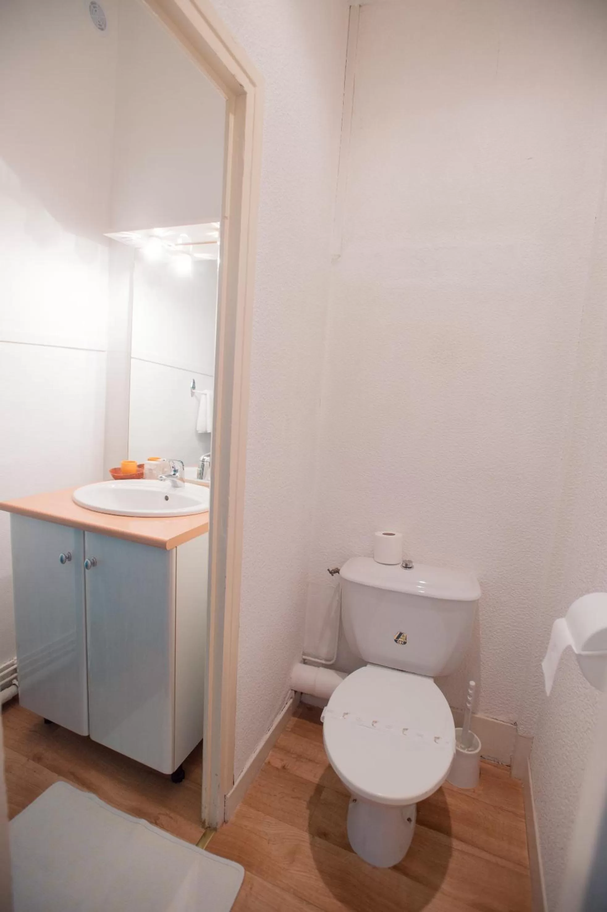 Shower, Bathroom in Hôtel Saint Vincent