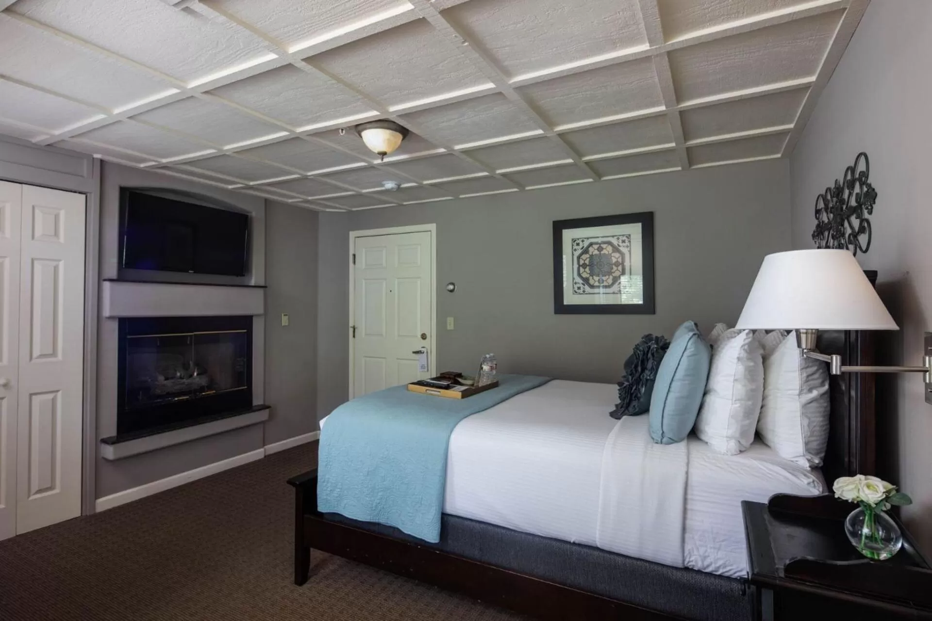 Bed in Inn Above Oak Creek Sedona