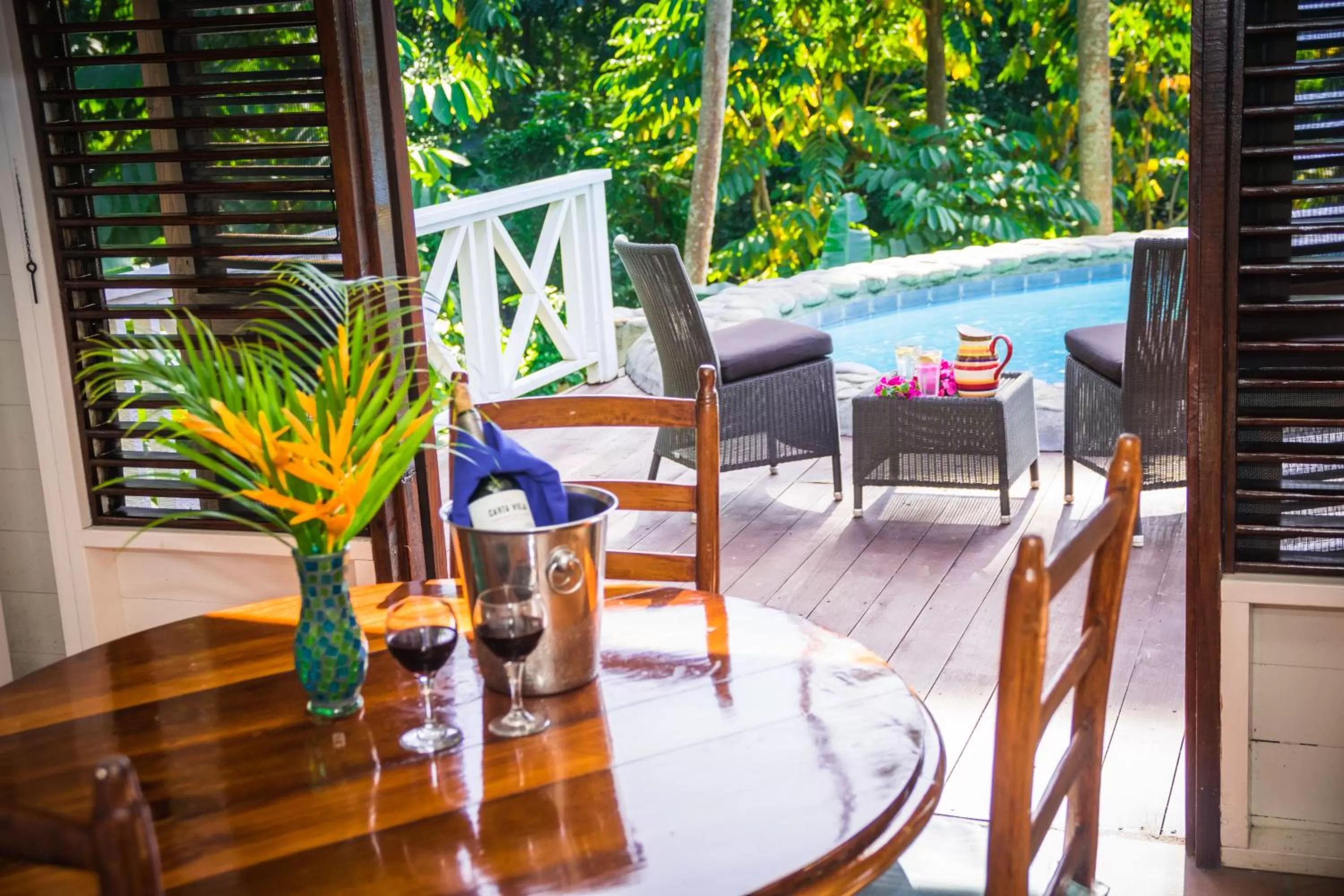 Pool view in Stonefield Villa Resort