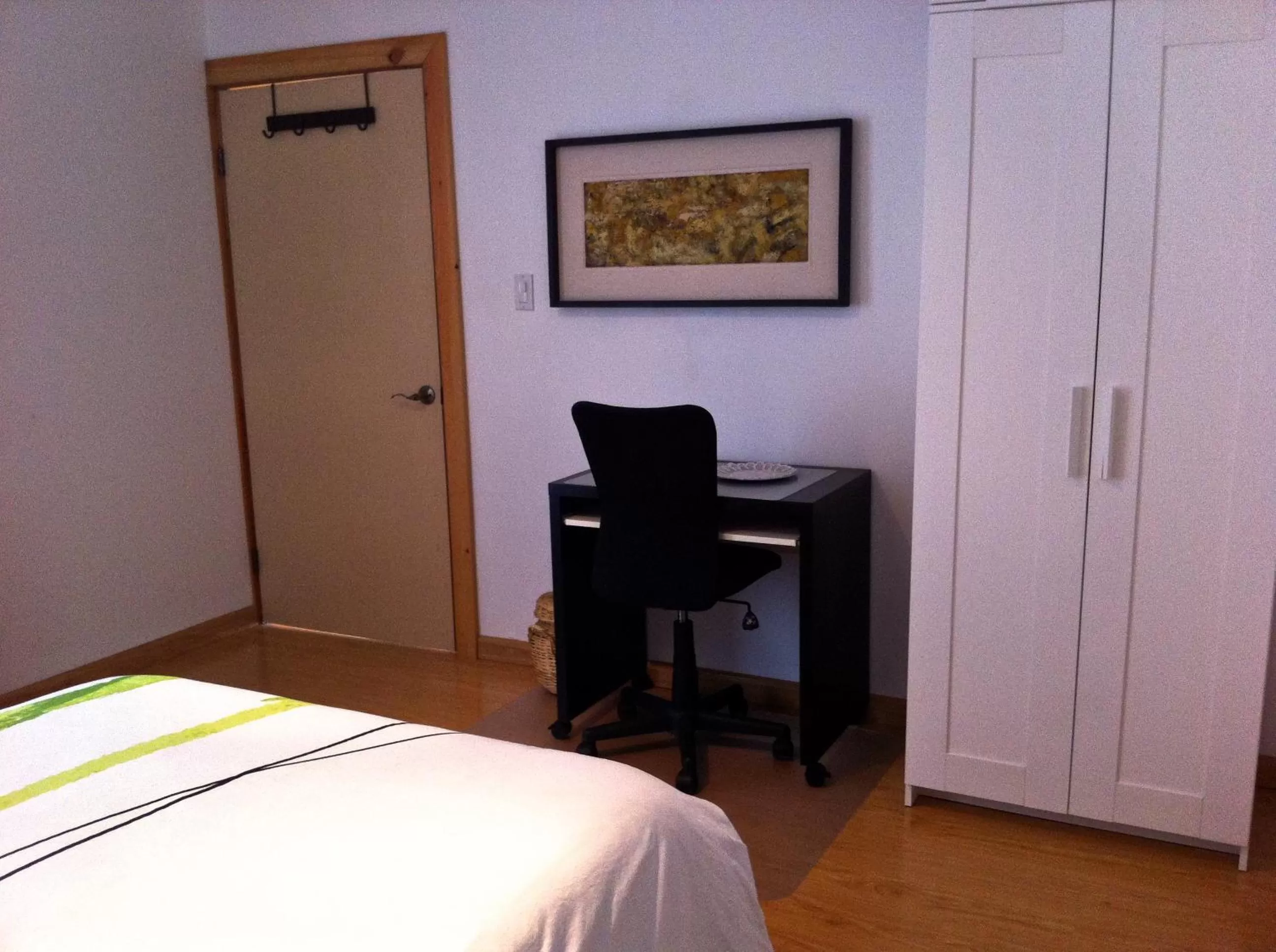 Decorative detail, Bed in B&B Oui Madame