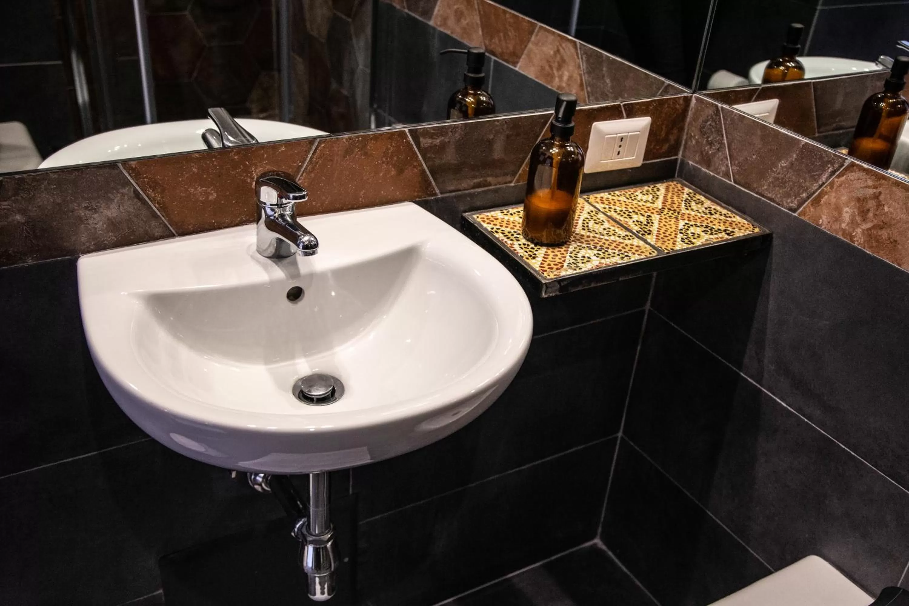 Bathroom in Borgo Vergini Garden B&B