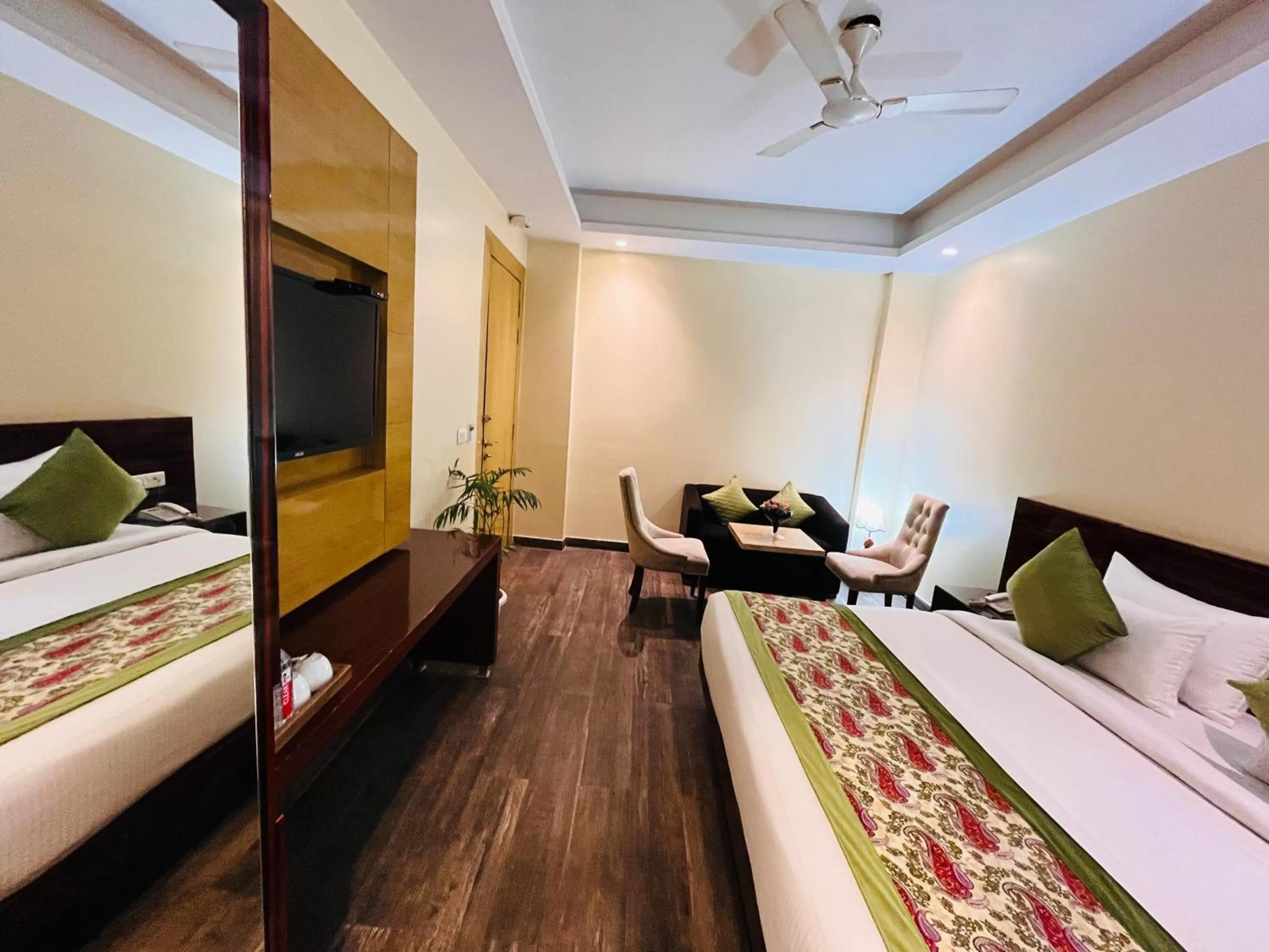 Bed in Hotel Banz near Delhi Airport
