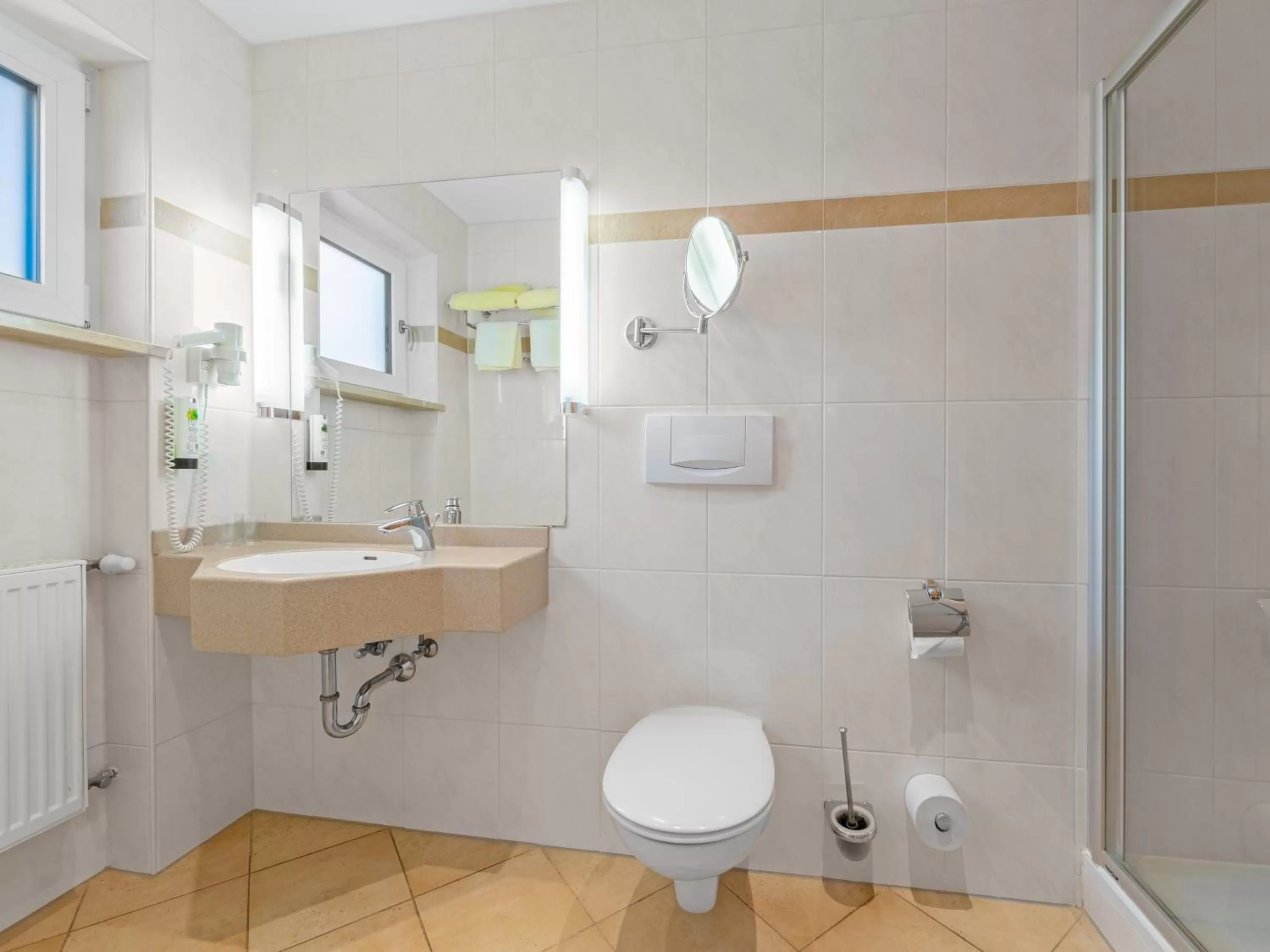 Toilet in Landhotel Gabriele