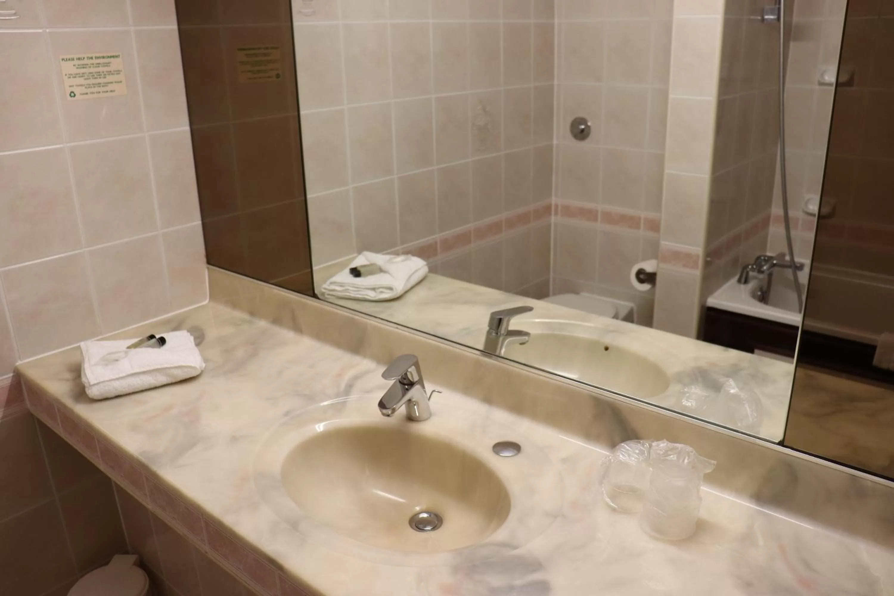 Bathroom in Marks Tey Hotel Colchester