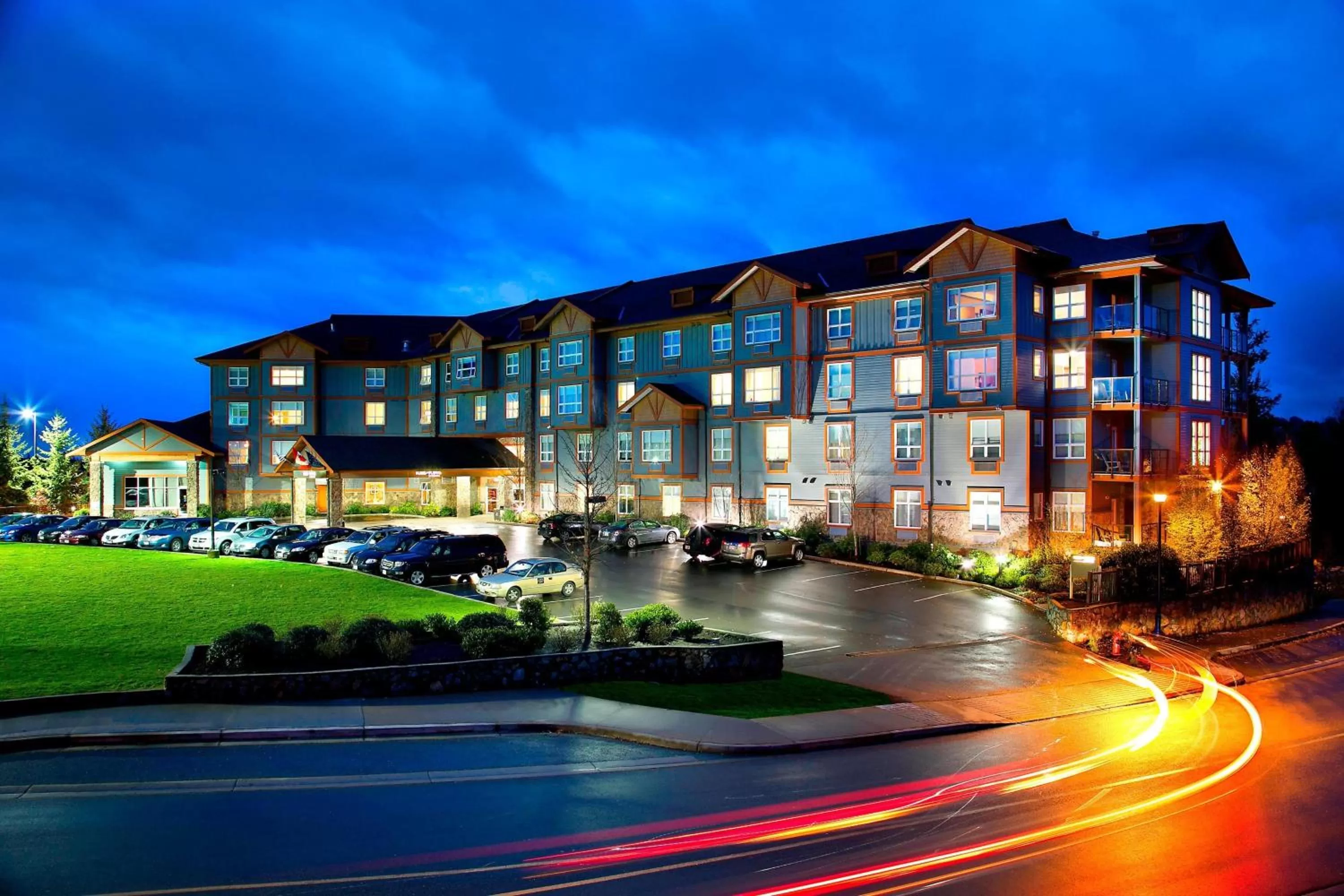 Property building in Four Points by Sheraton Victoria Gateway