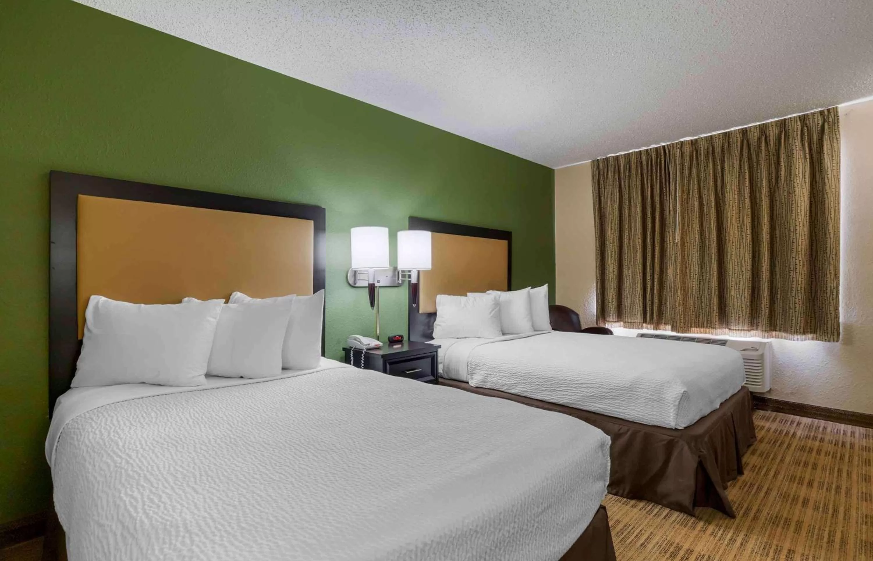 Bedroom, Bed in Extended Stay America Suites - Laredo - Del Mar