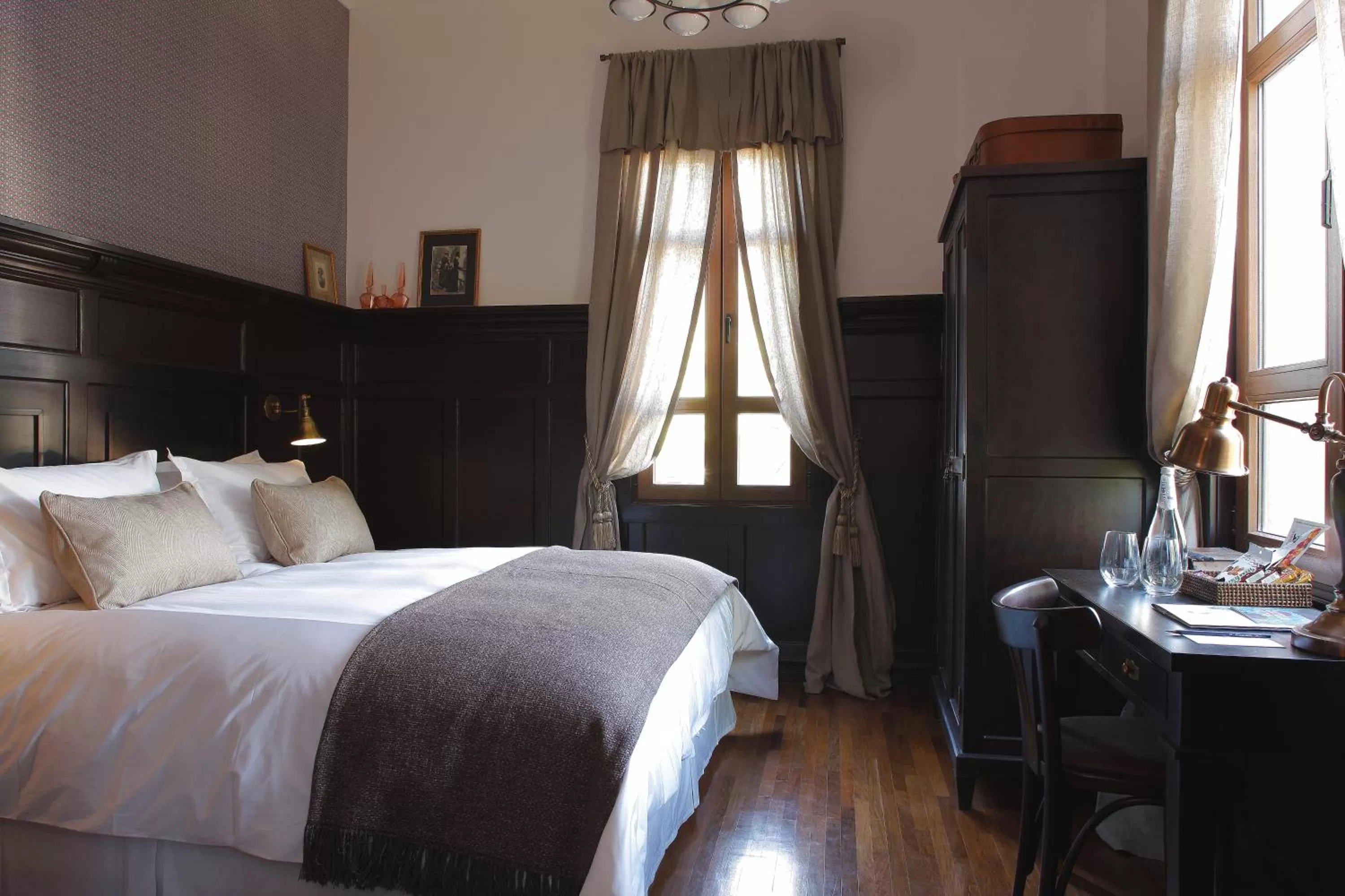 Photo of the whole room, Bed in Hotel Boutique Castillo Rojo