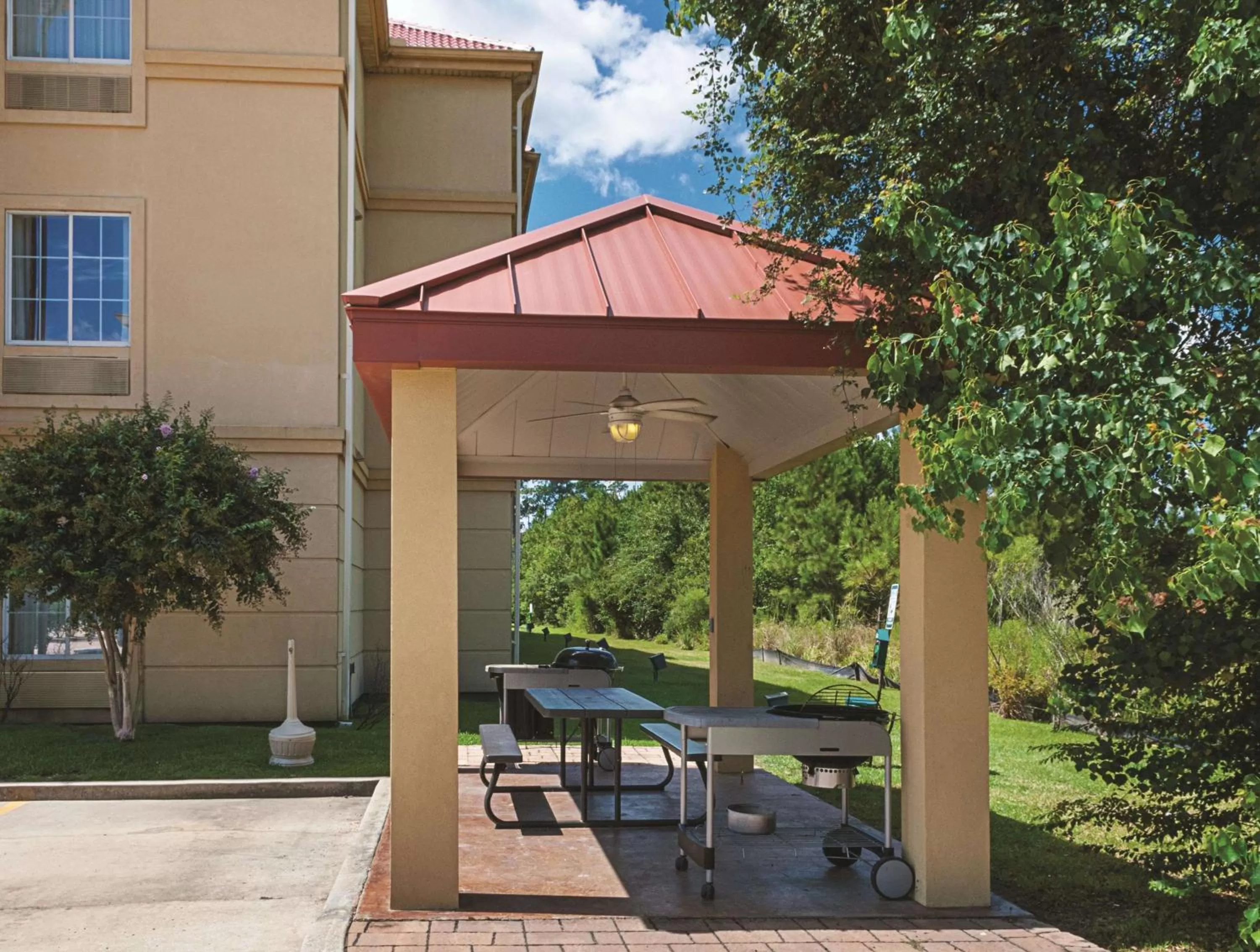 Property building in La Quinta by Wyndham Slidell - North Shore Area