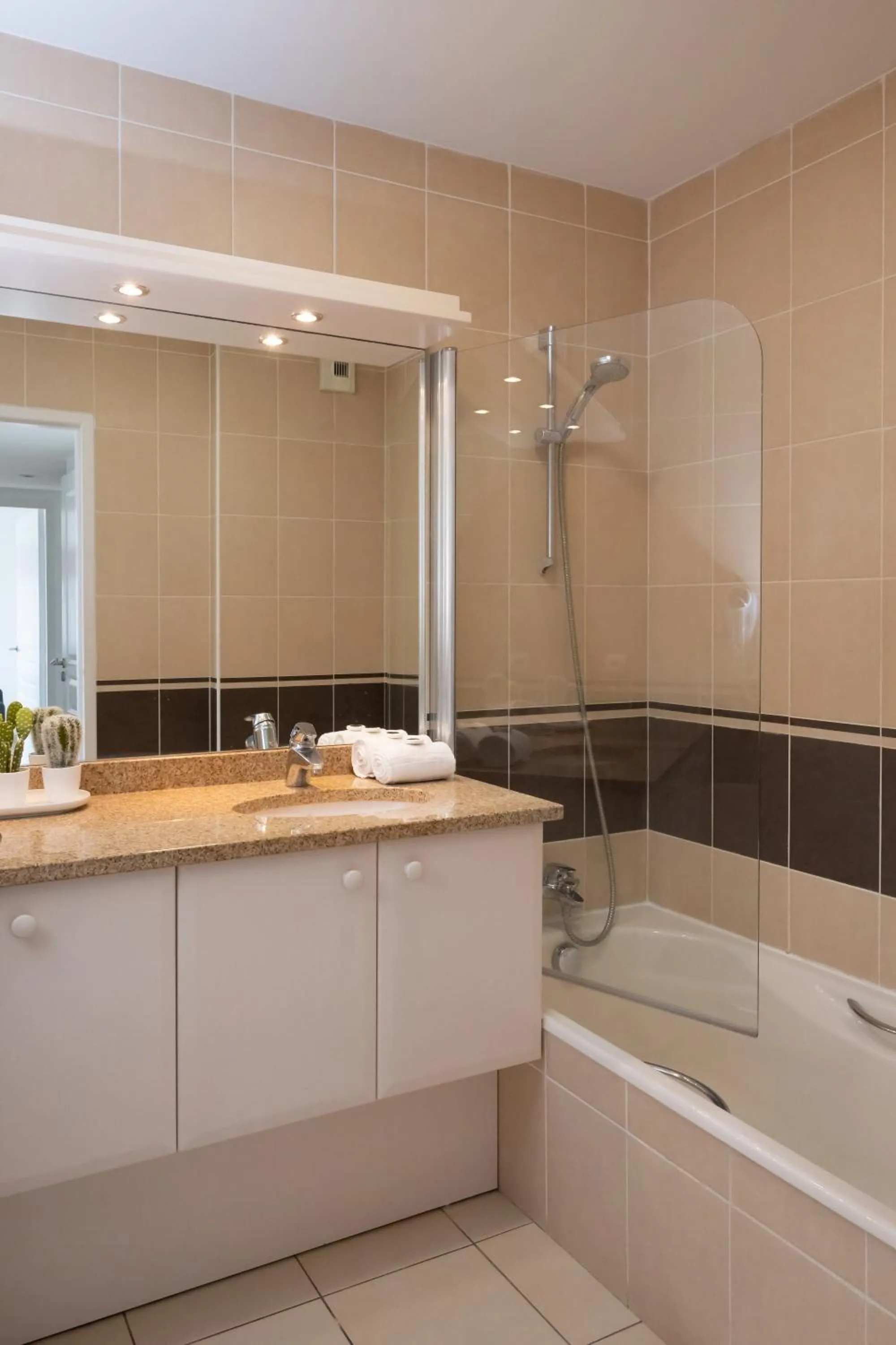 Bathroom in Nemea Appart Hotel Le Lido Cagnes sur Mer