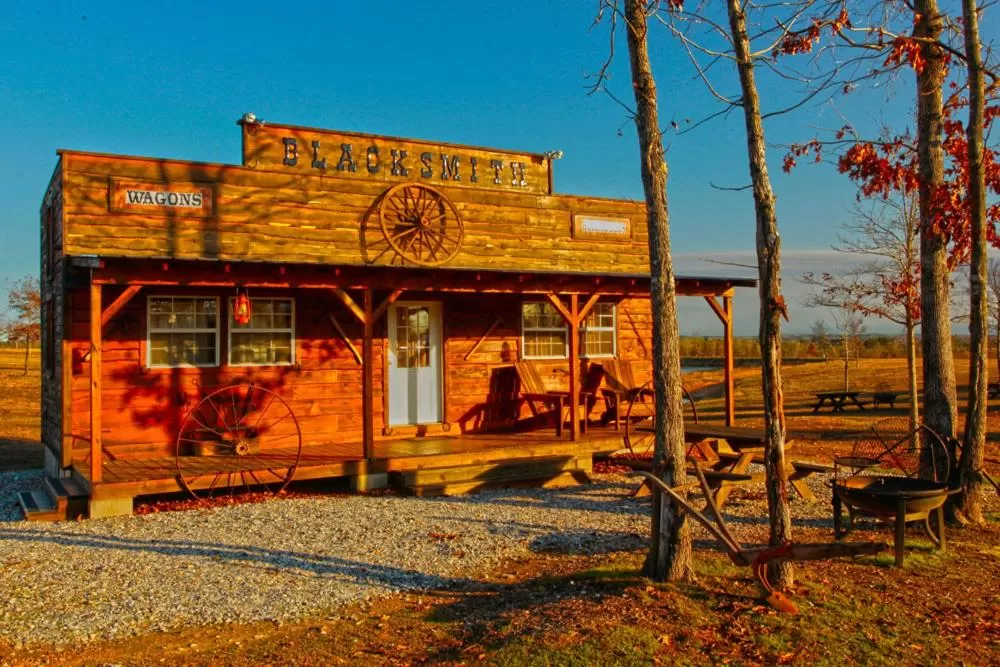 Property Building in Diamonds Old West