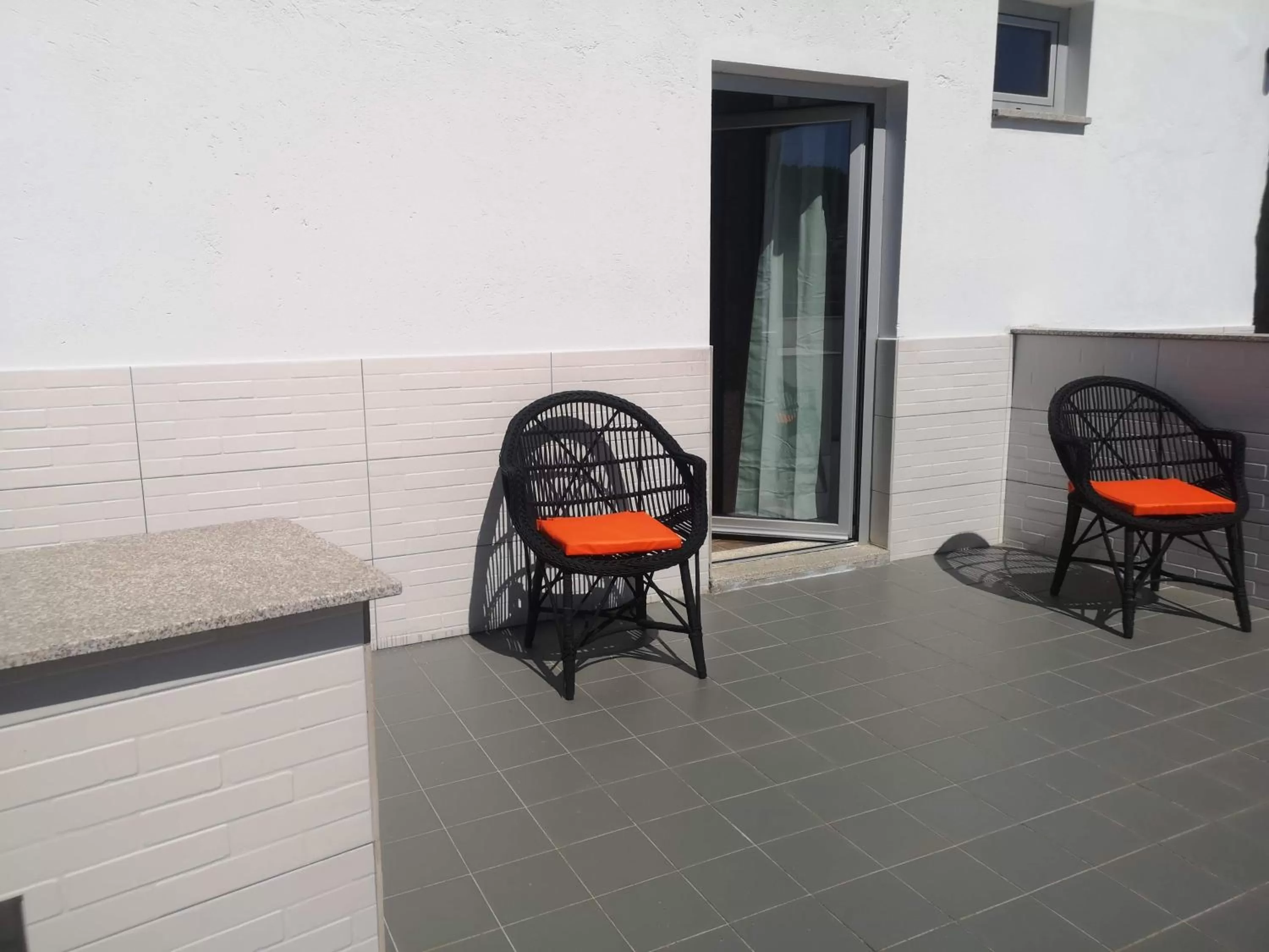 Balcony/Terrace in Leonchic - Guest House