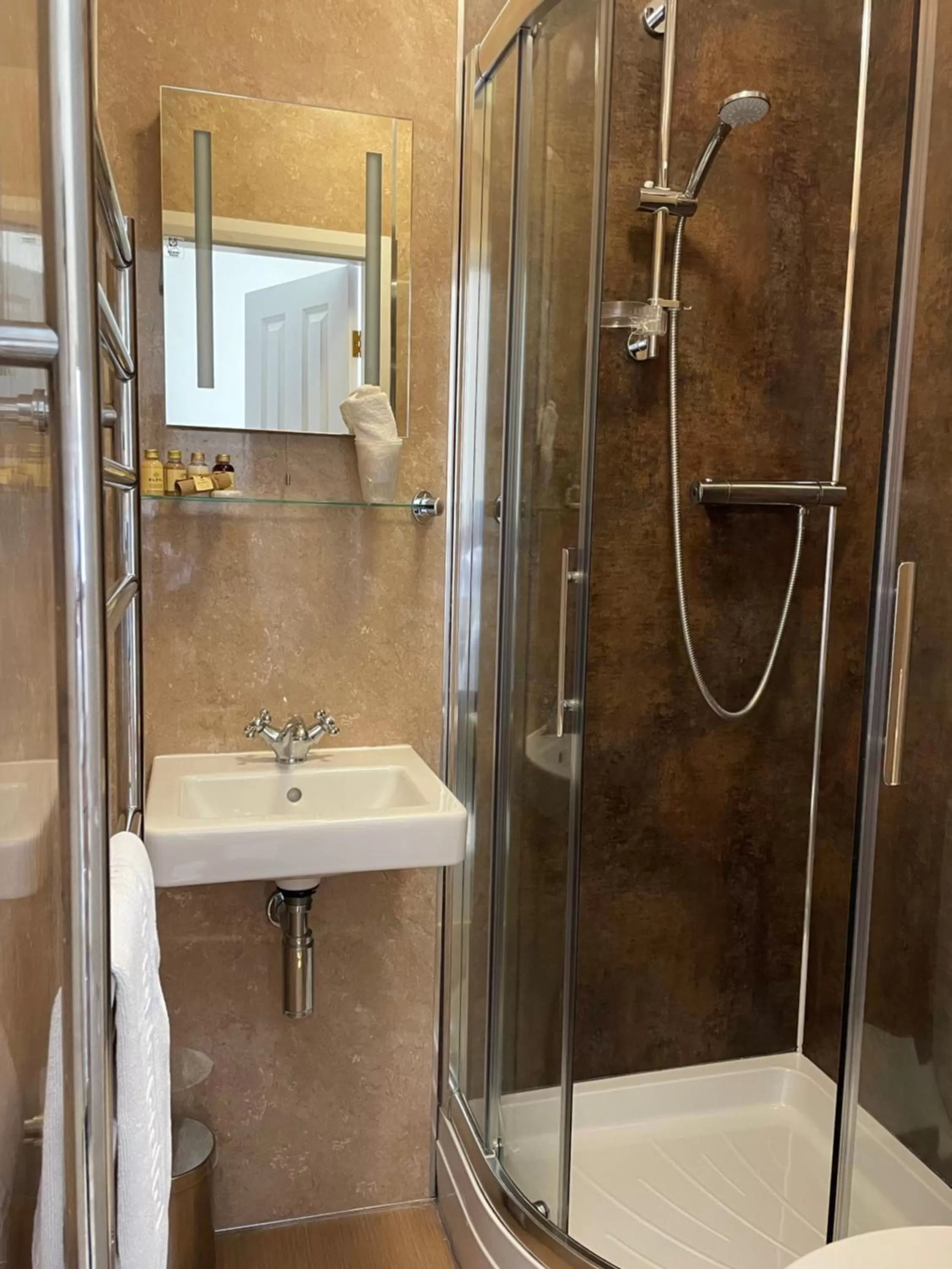 Bathroom in Weston Hotel