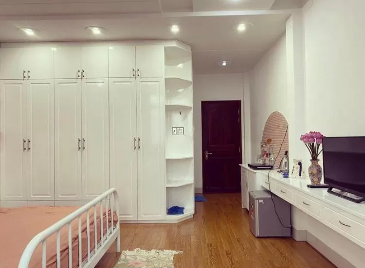 Emerald Boutique Stay 2