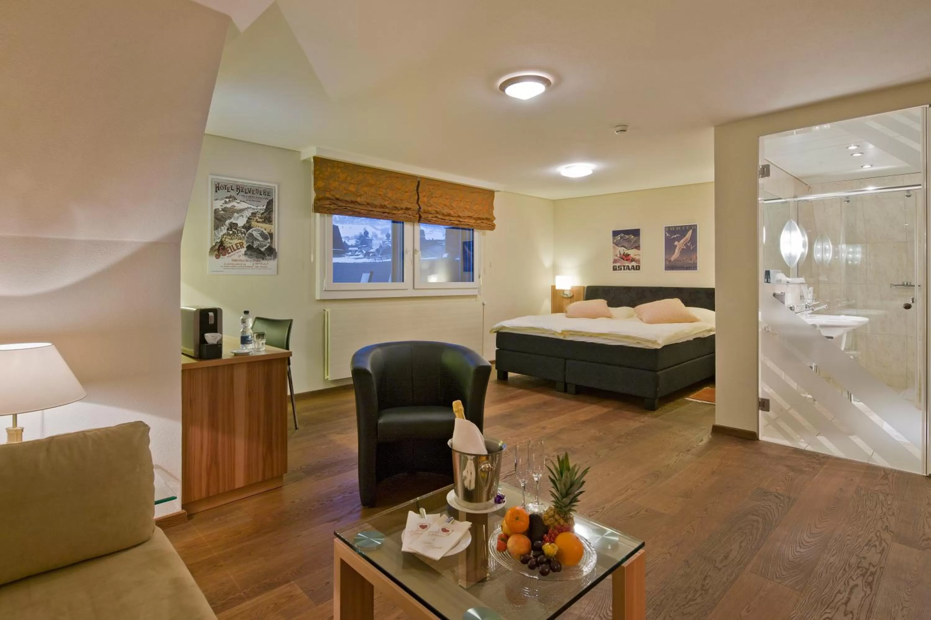 Photo of the whole room, Bed in Hotel Ambassador