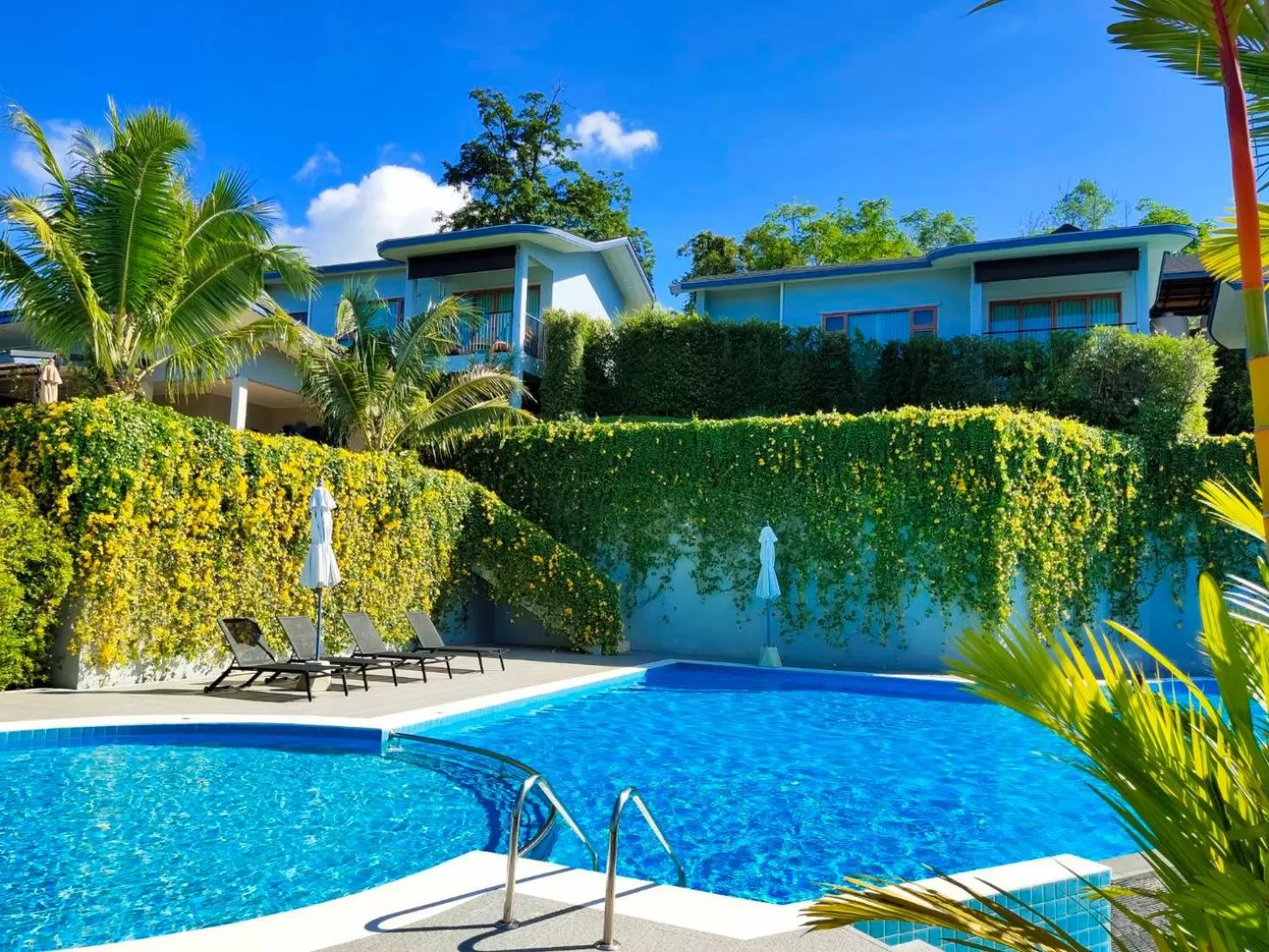 Khaolak Blue Sky Villa