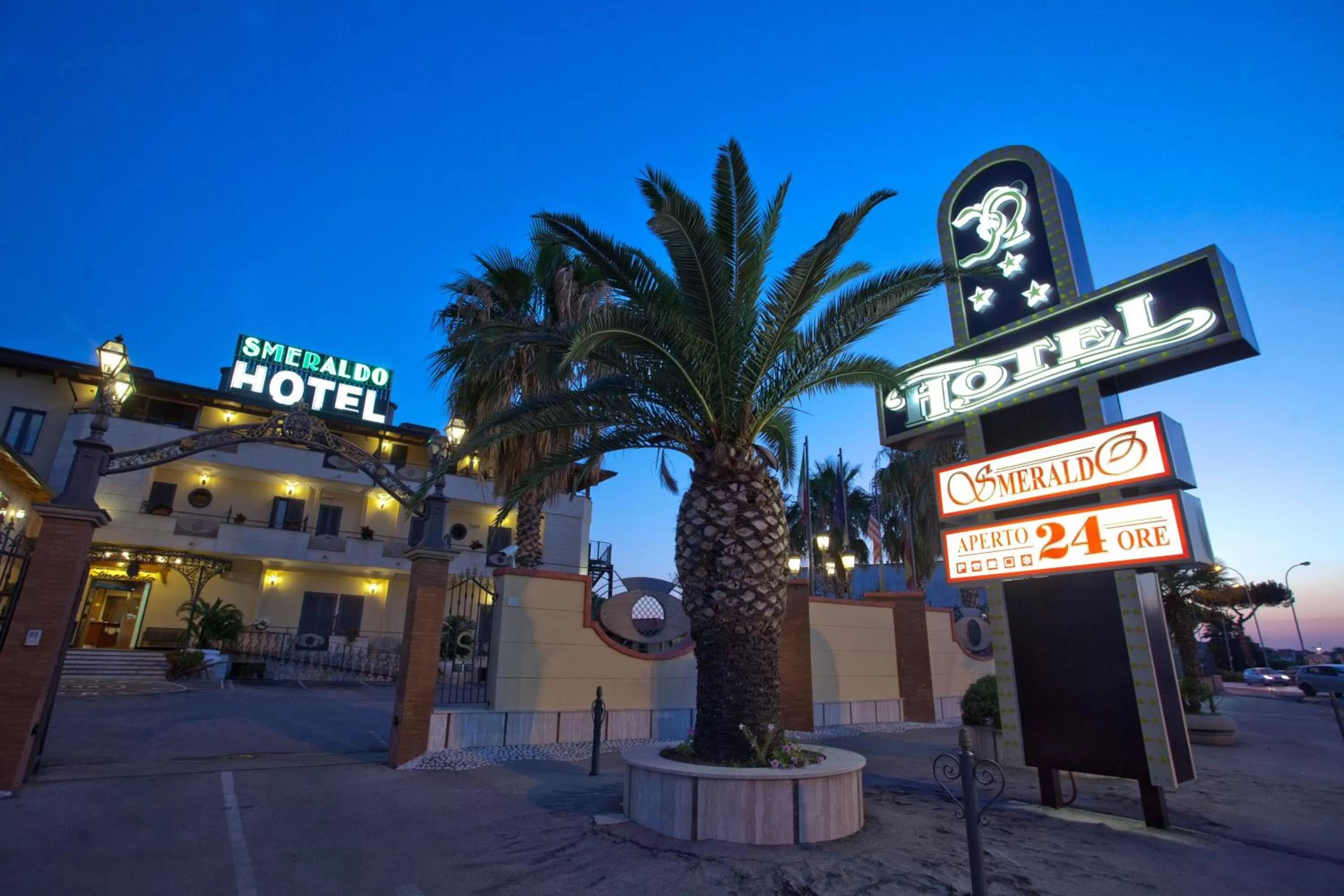 Area and facilities in Hotel Smeraldo