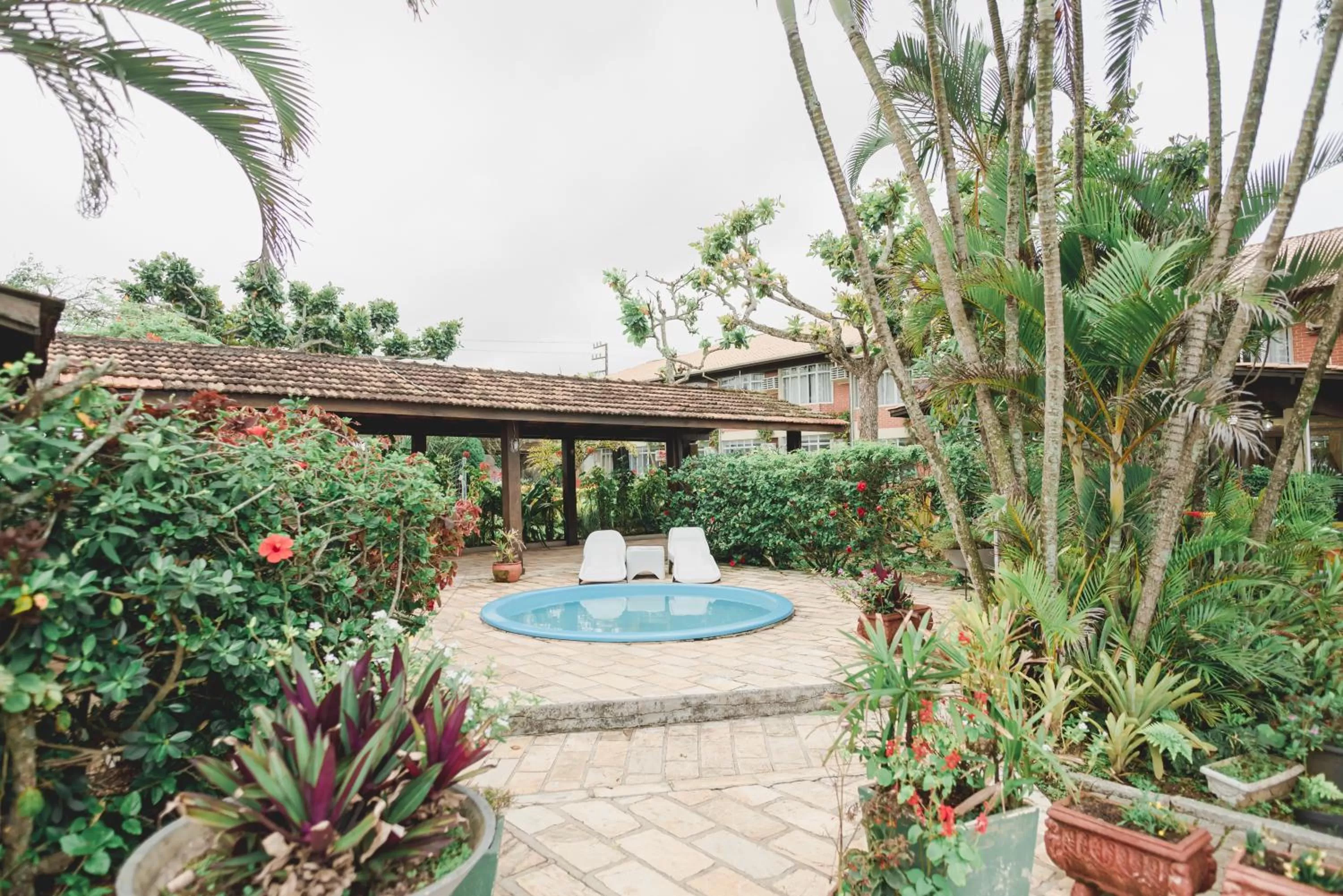 Swimming pool in Flamboyant Hotel