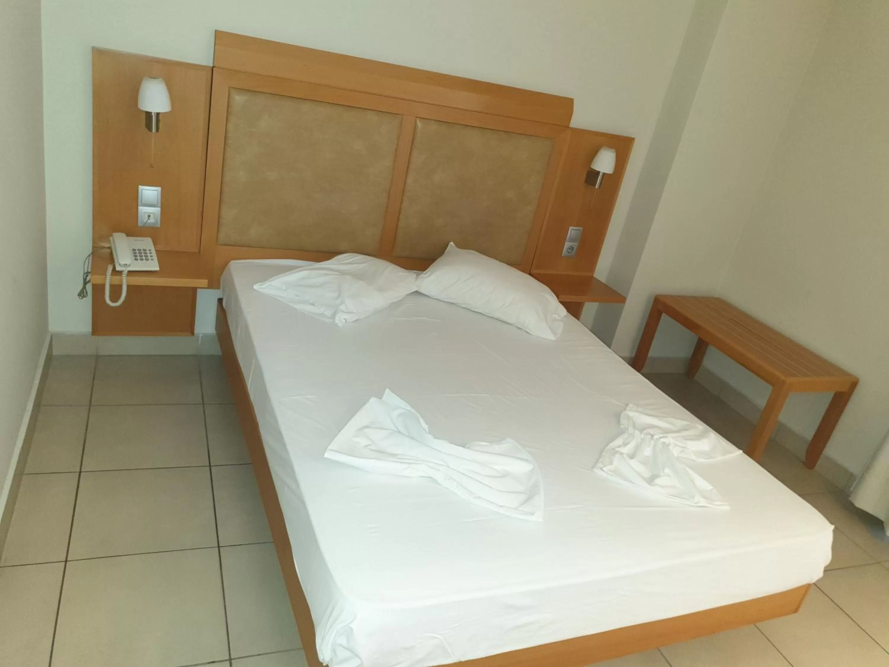 Saint Constantine Hotel