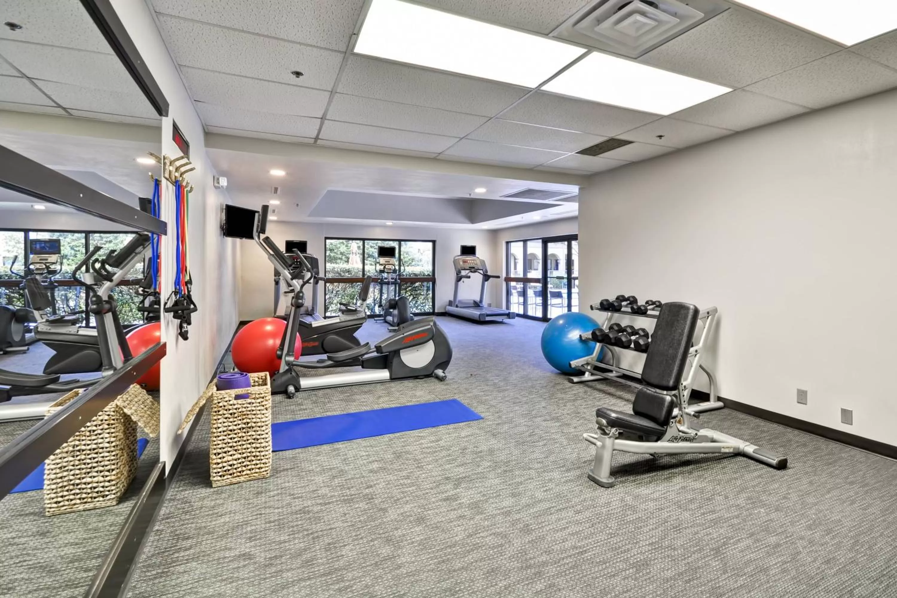 Fitness centre/facilities in Fairfield Inn & Suites Dallas Medical/Market Center