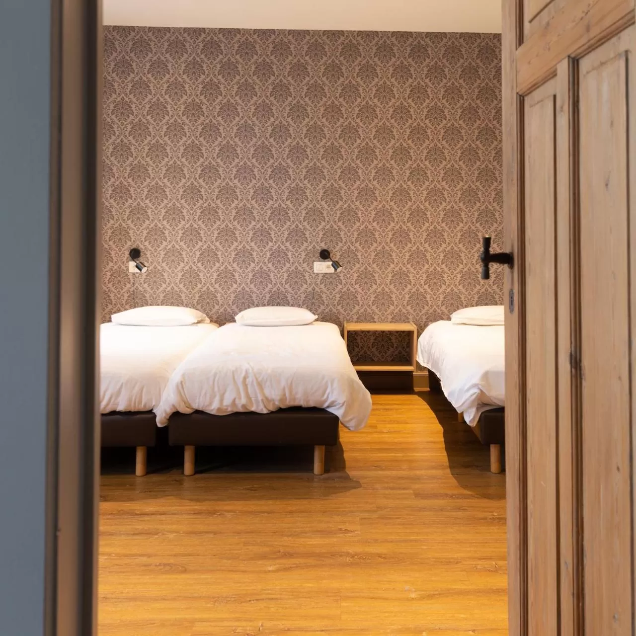 Bed in Oud Gemeentehuis