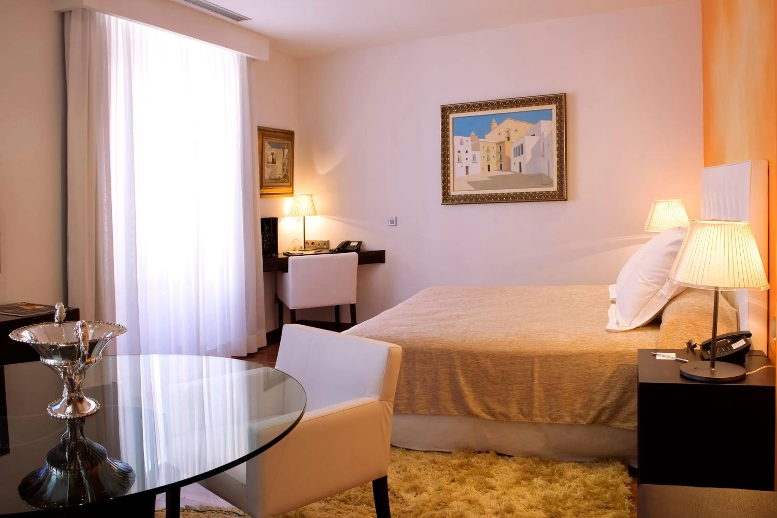 Photo of the whole room, Bed in Mirador de Dalt Vila-Relais & Chateaux