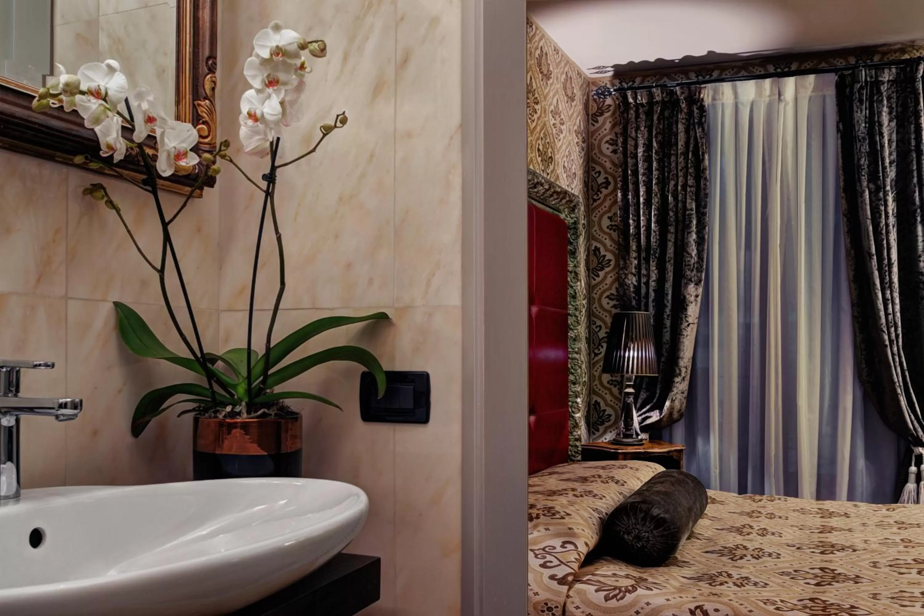 Bathroom in B&B Bloom Settimo Cielo