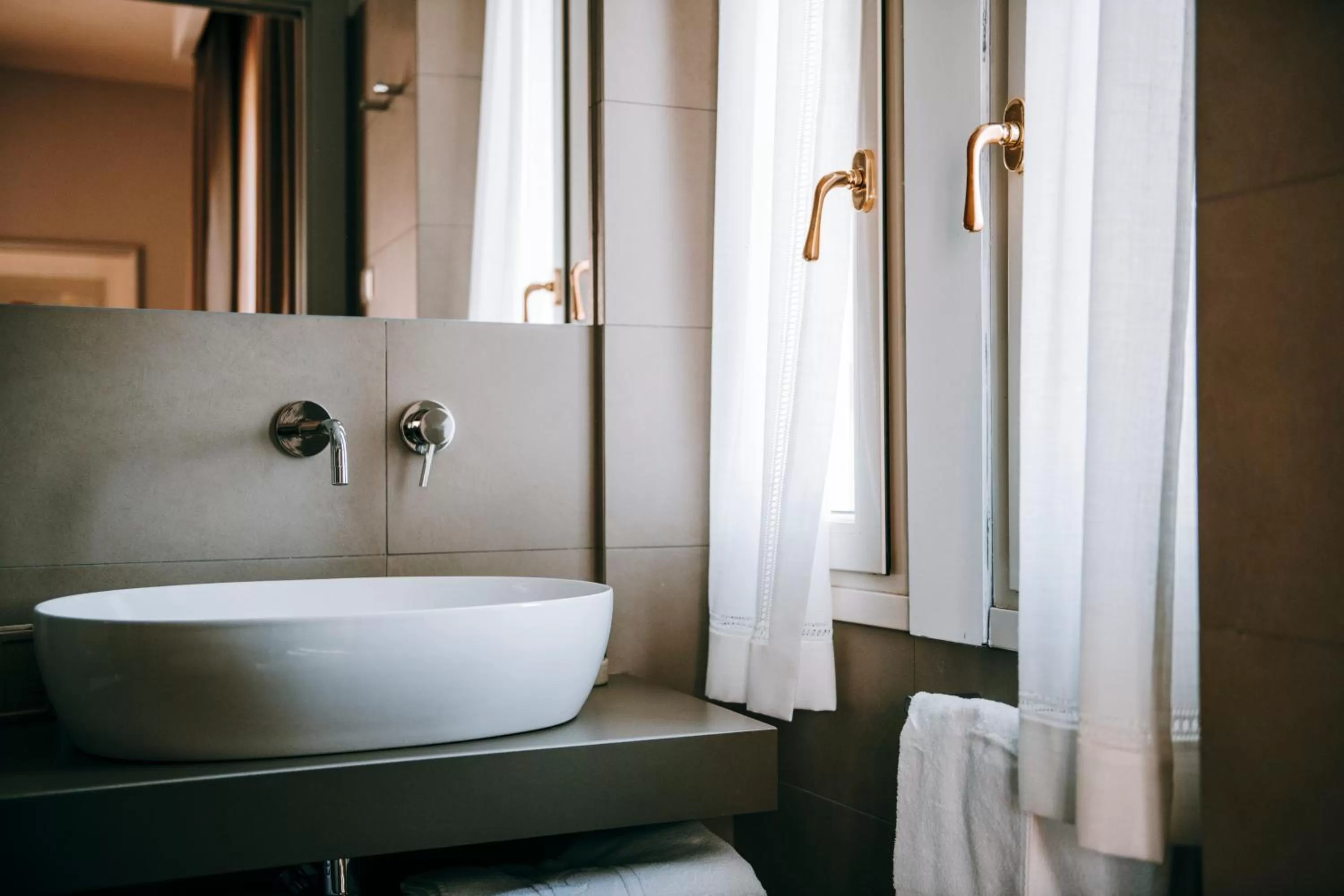 Bathroom in Hotel Ristorante La Quartina