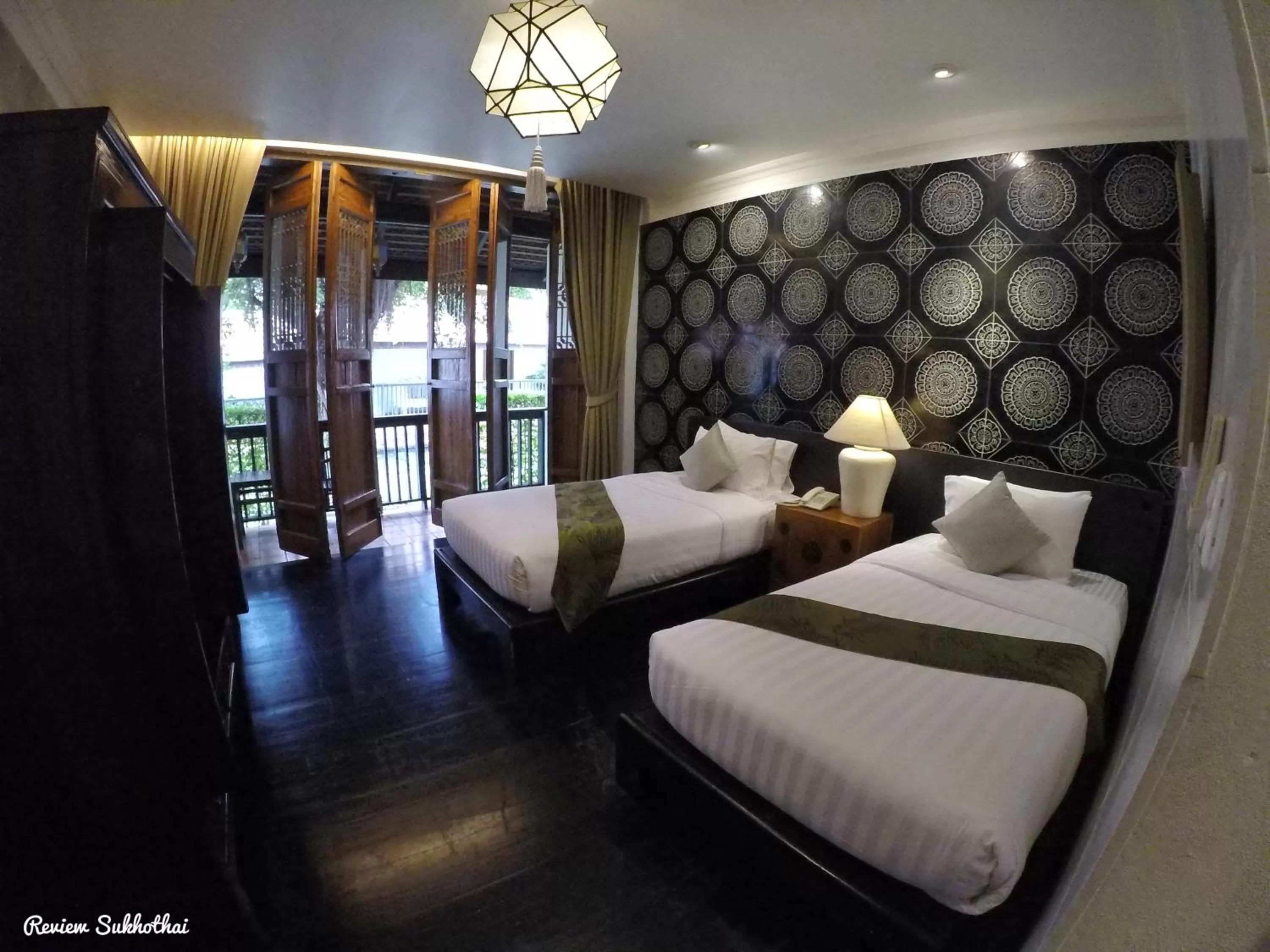 Bedroom, Bed in Tharaburi Resort