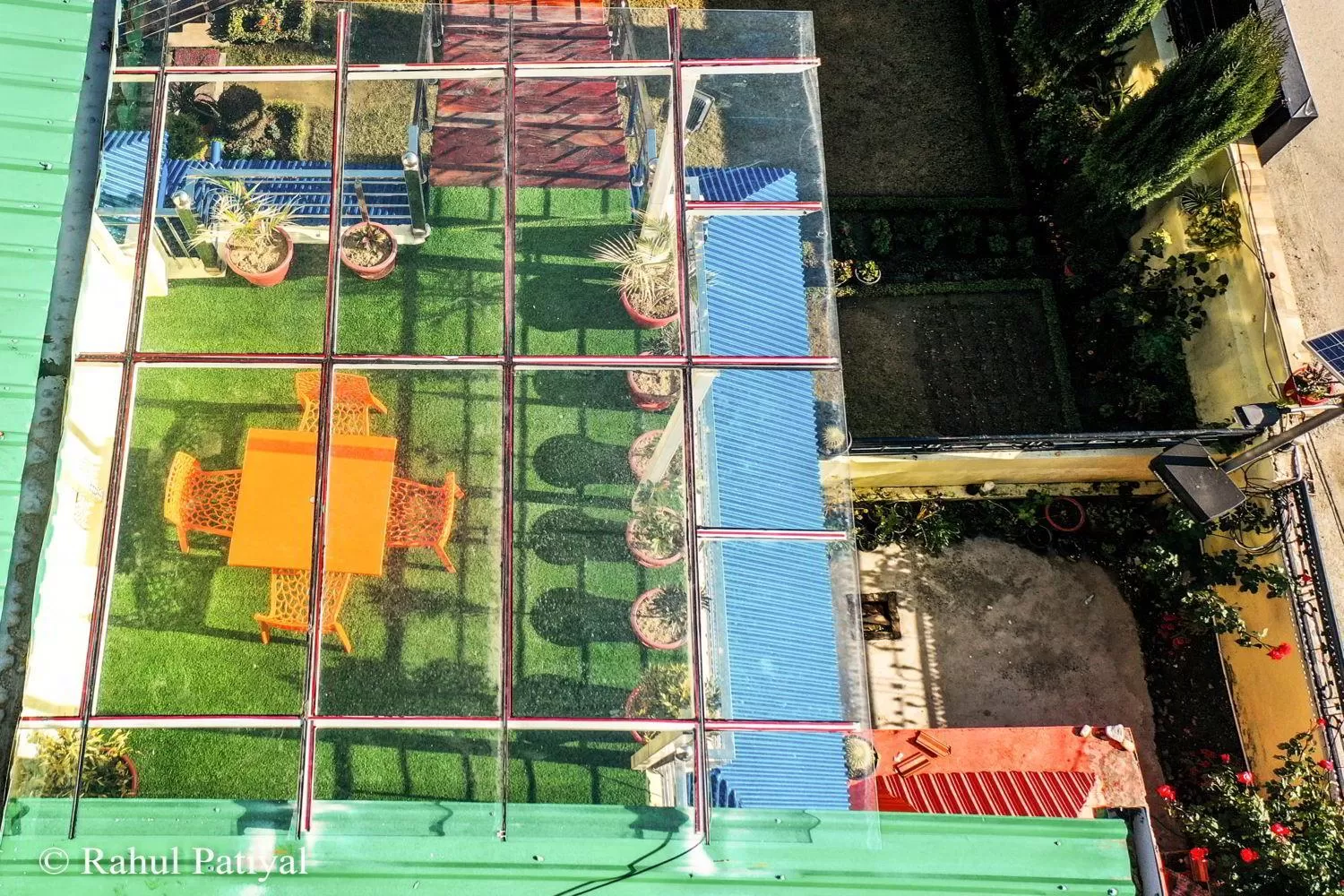 Garden view in The Walnut Creek