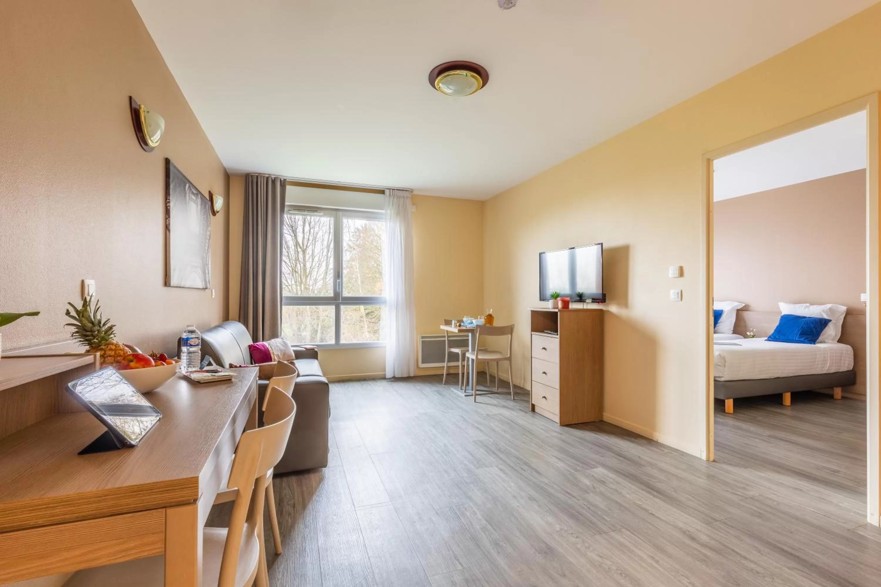 Bed in Zenitude Hôtel-Résidences Magny-les-Hameaux