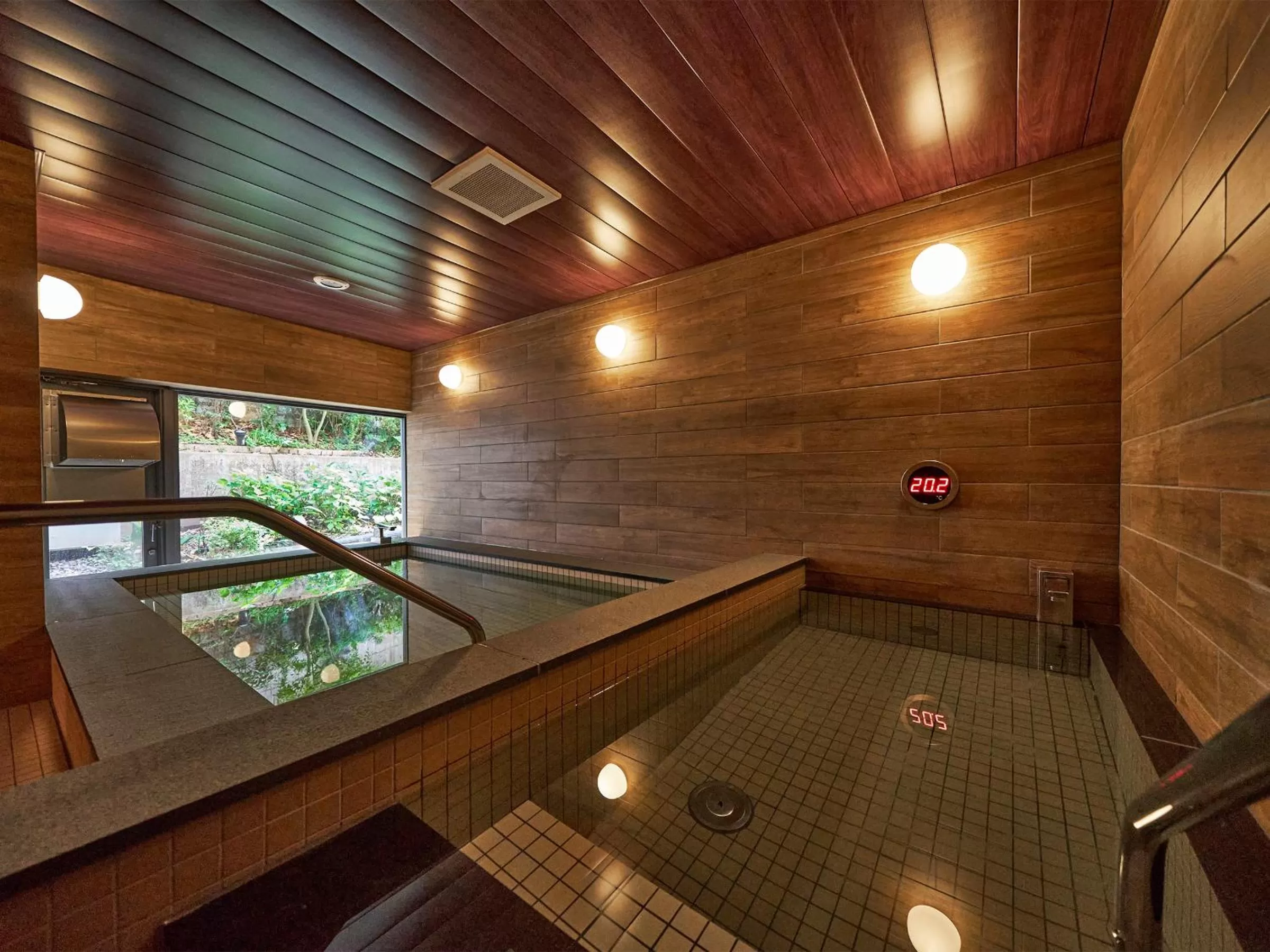 Hot Tub in WeBase KAMAKURA
