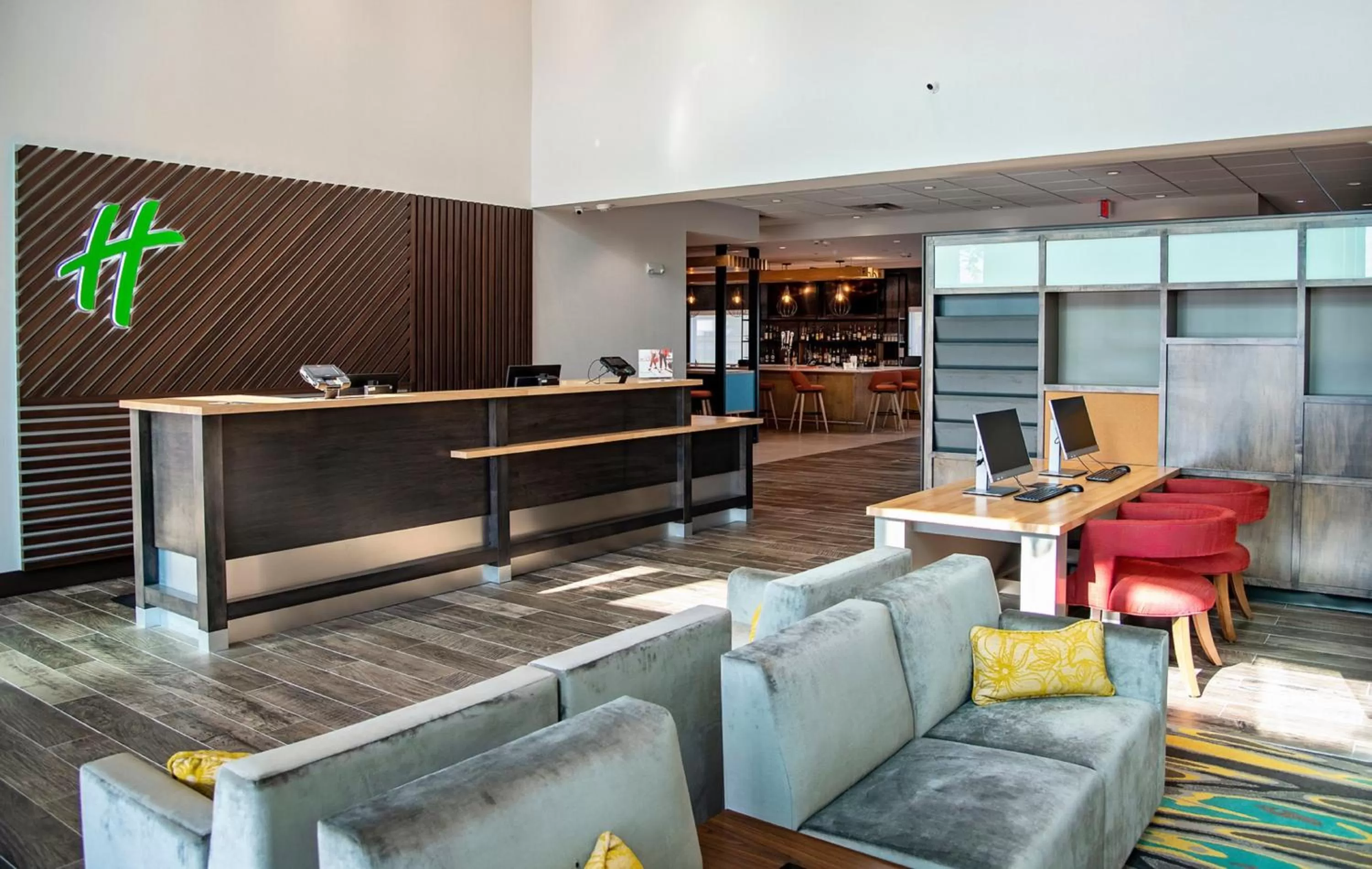 Property building in Holiday Inn & Suites - Savannah Airport - Pooler by IHG