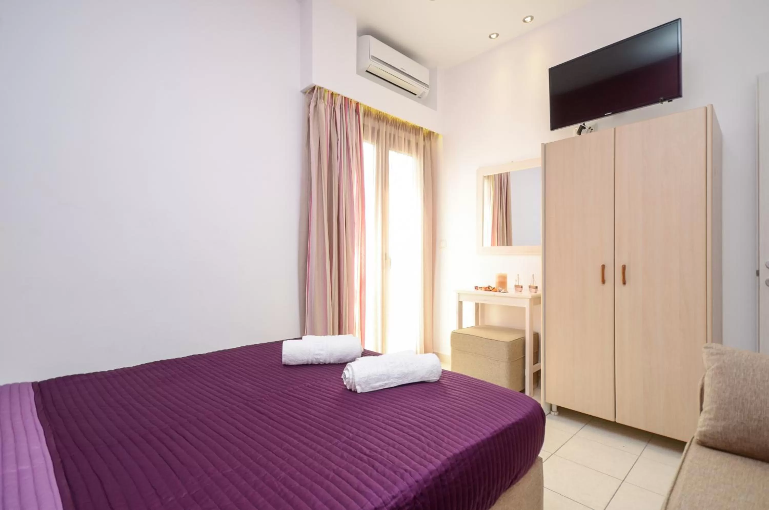 Bedroom, Bed in Panormos Hotel and Studios