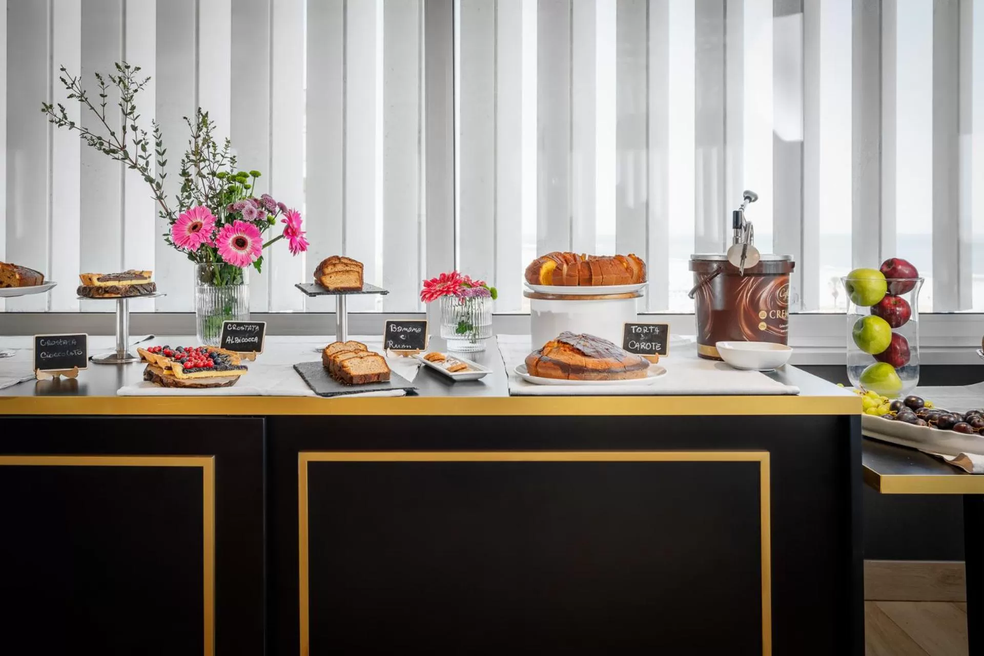 Buffet breakfast in Hotel Imperiale Rimini & SPA