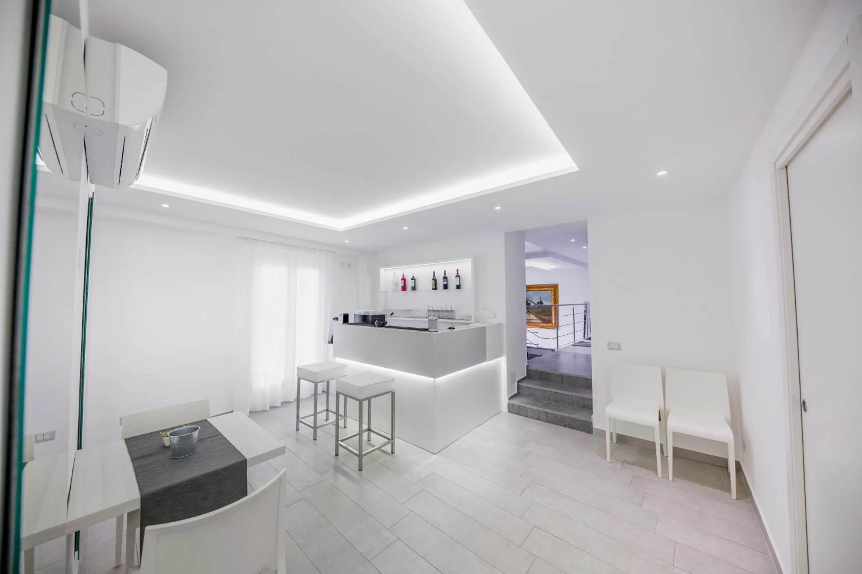 Ossuna Bay Hotel Boutique