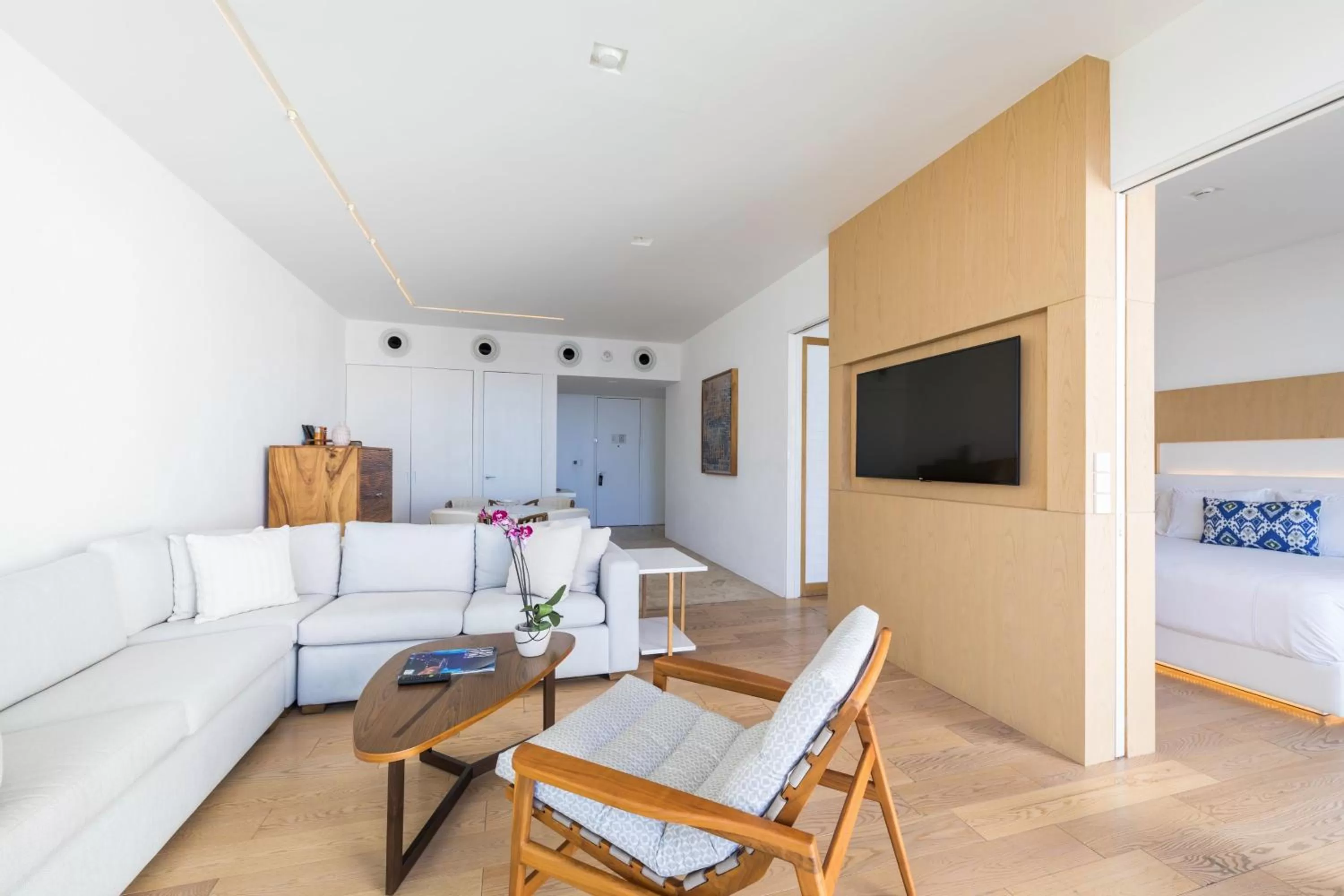 Living room in Viceroy Los Cabos
