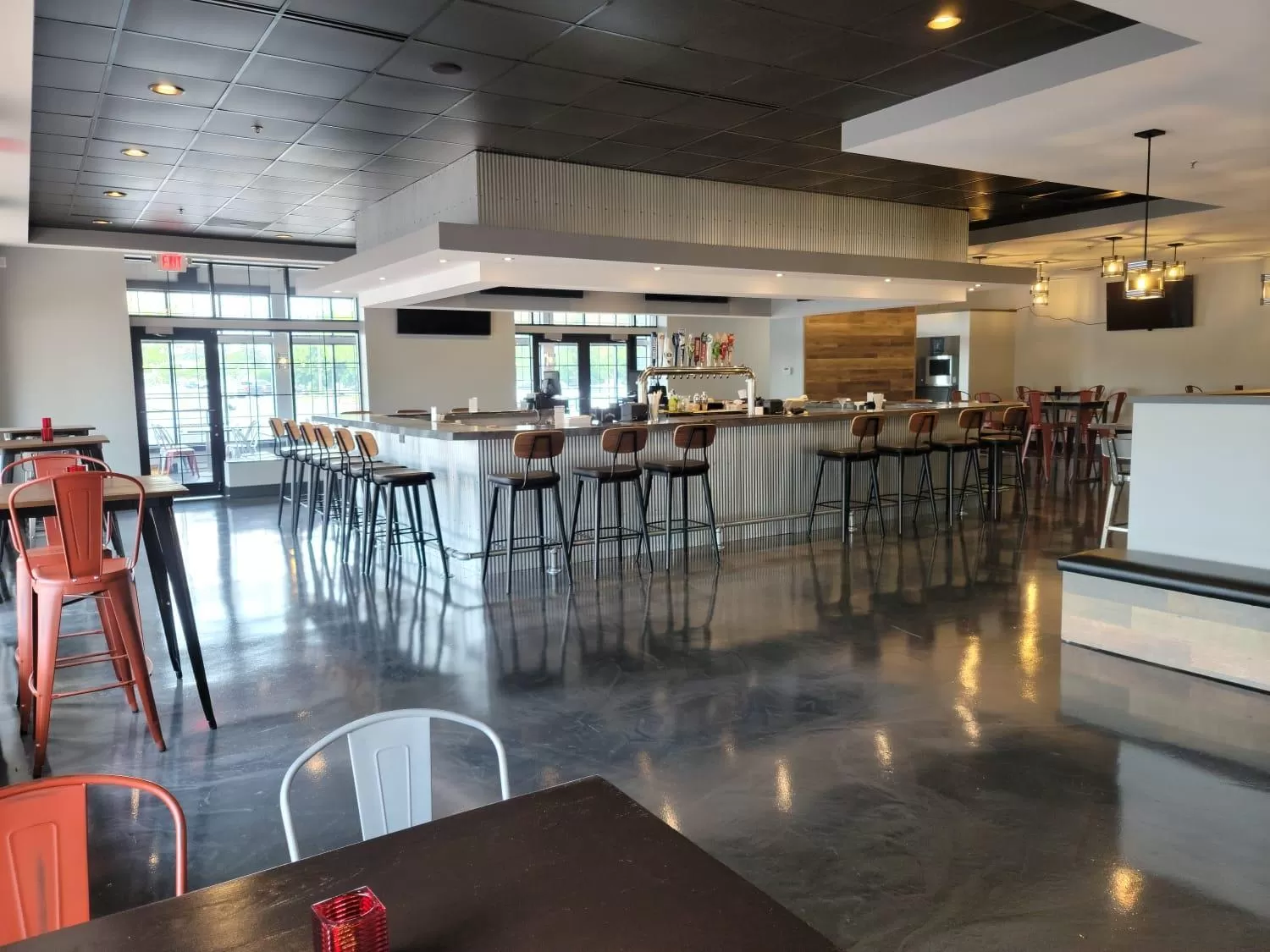 Restaurant/places to eat in Holiday Inn & Suites Wausau-Rothschild by IHG