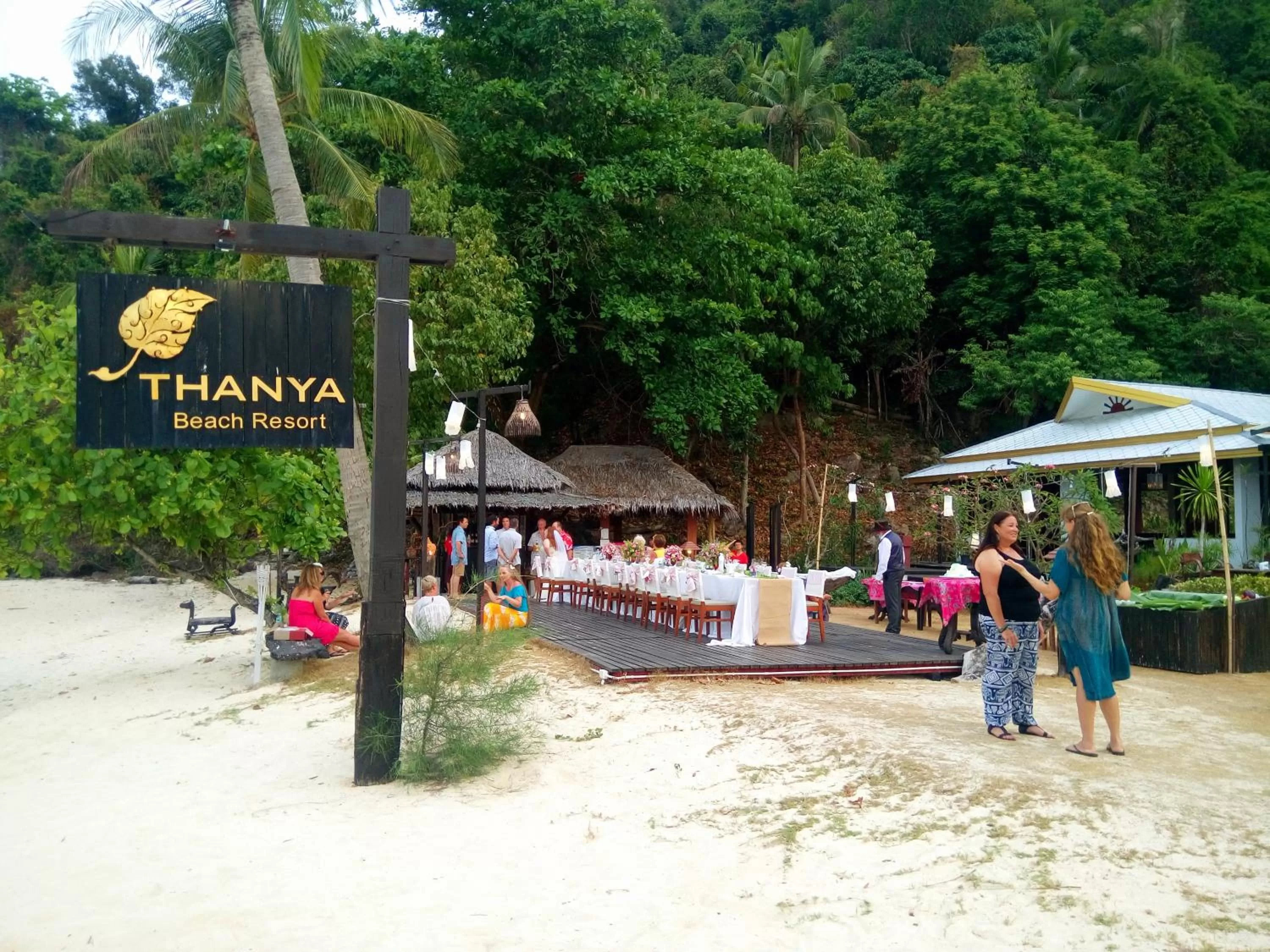 Restaurant/places to eat in Thanya Beach Resort - SHA Plus