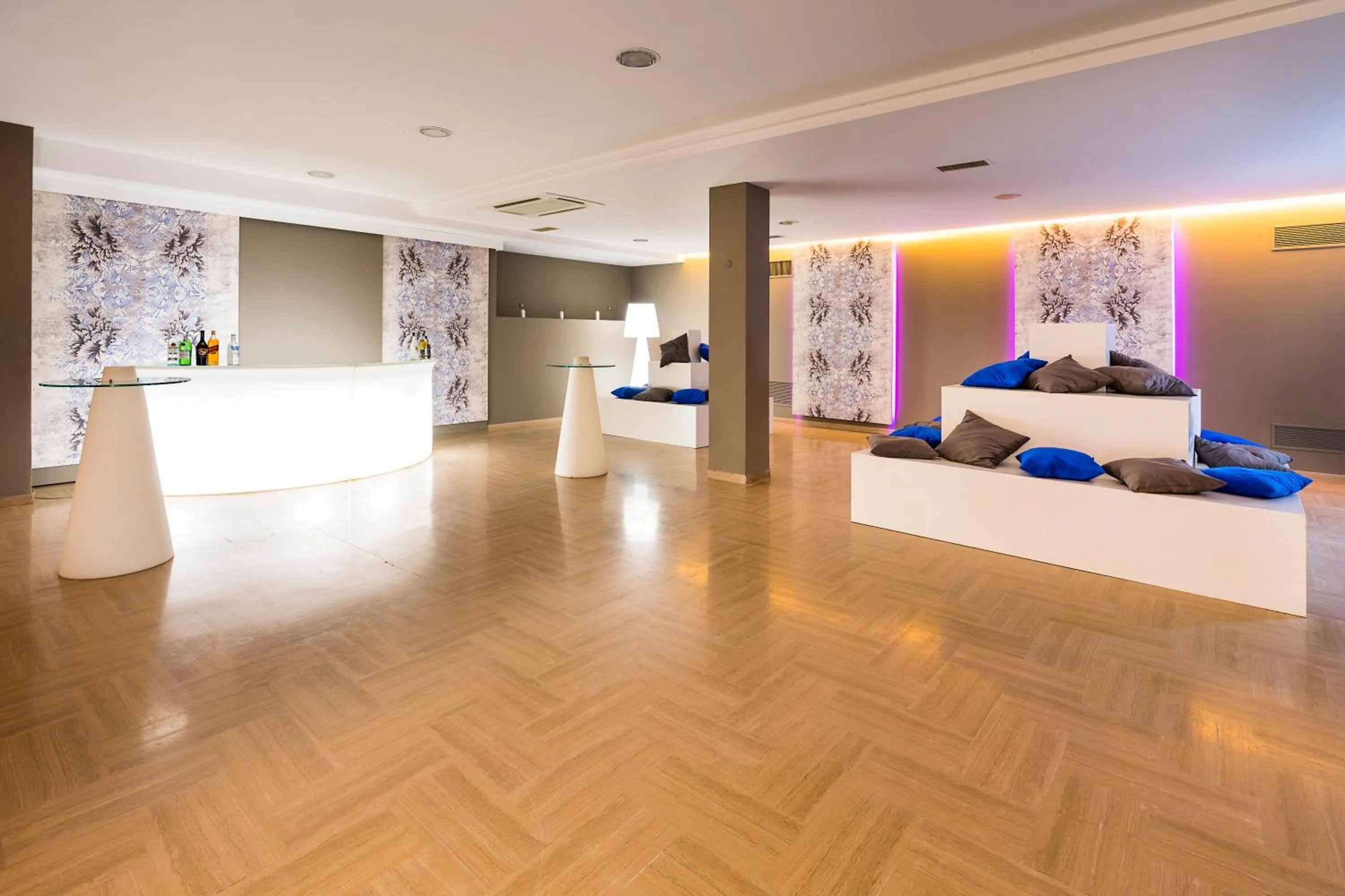 Meeting/conference room in Sant Alphio Garden Hotel & SPA