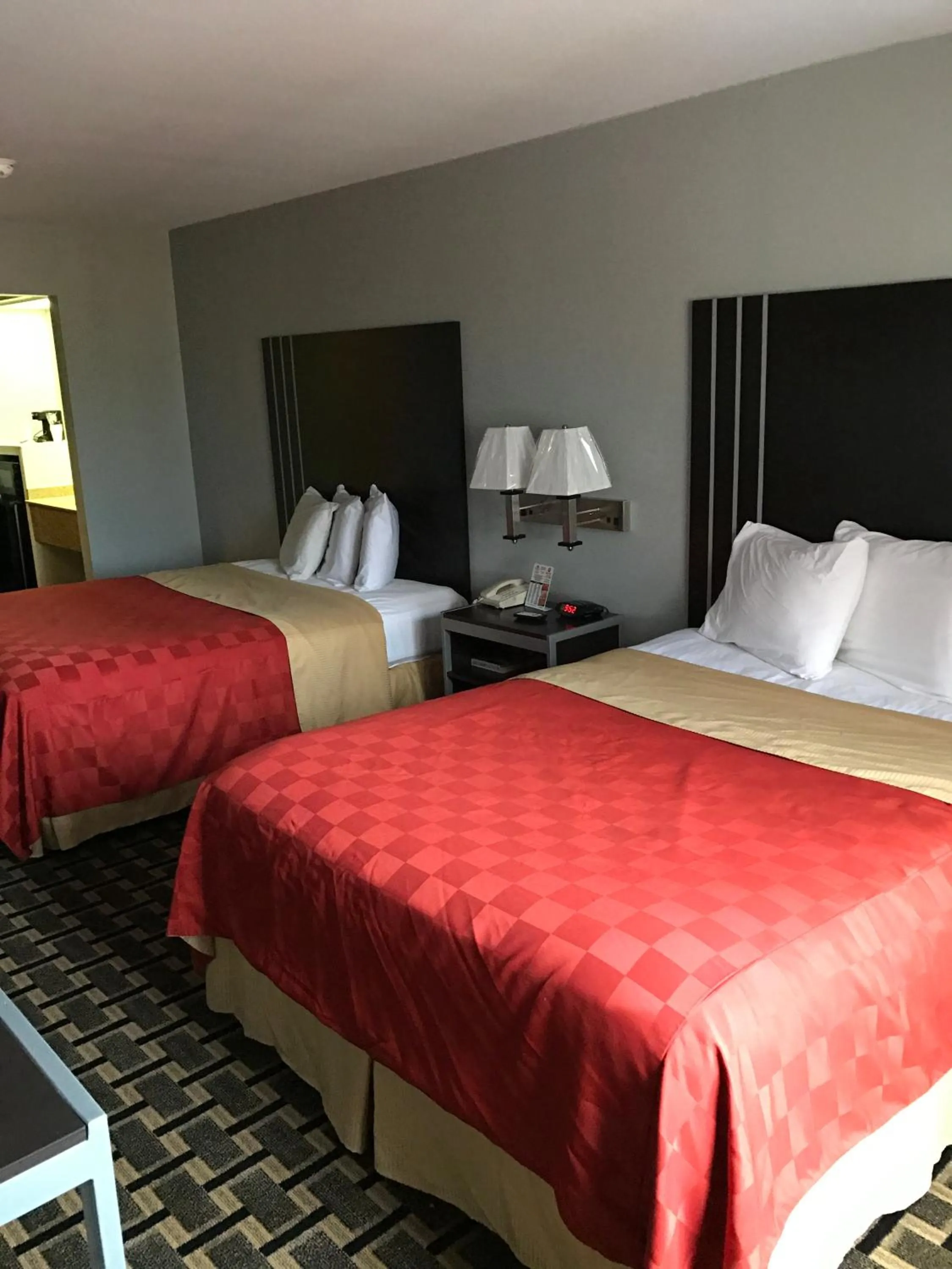 Bedroom, Bed in Express Inn Weslaco/Mercedes