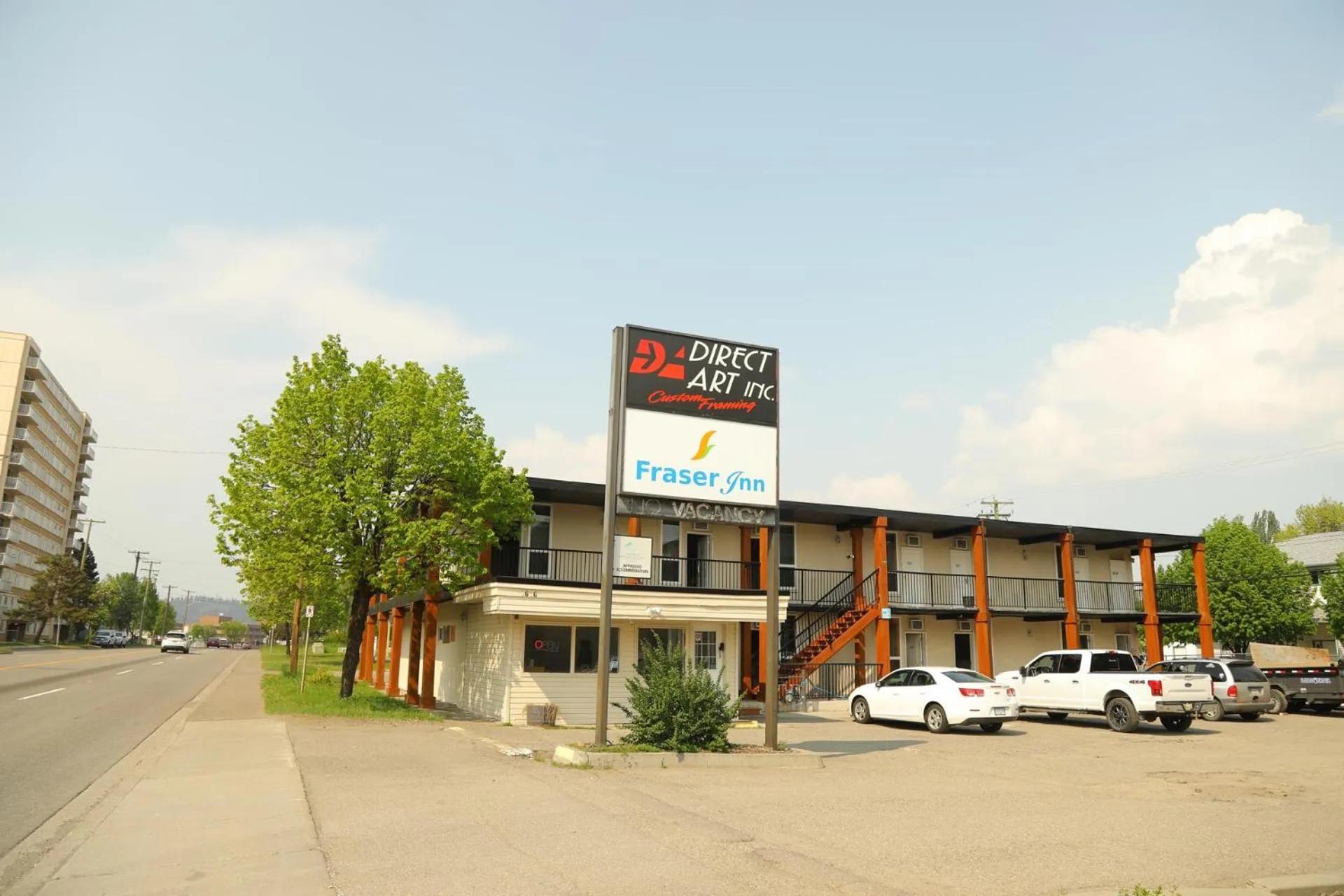 Property Building in Fraser Inn