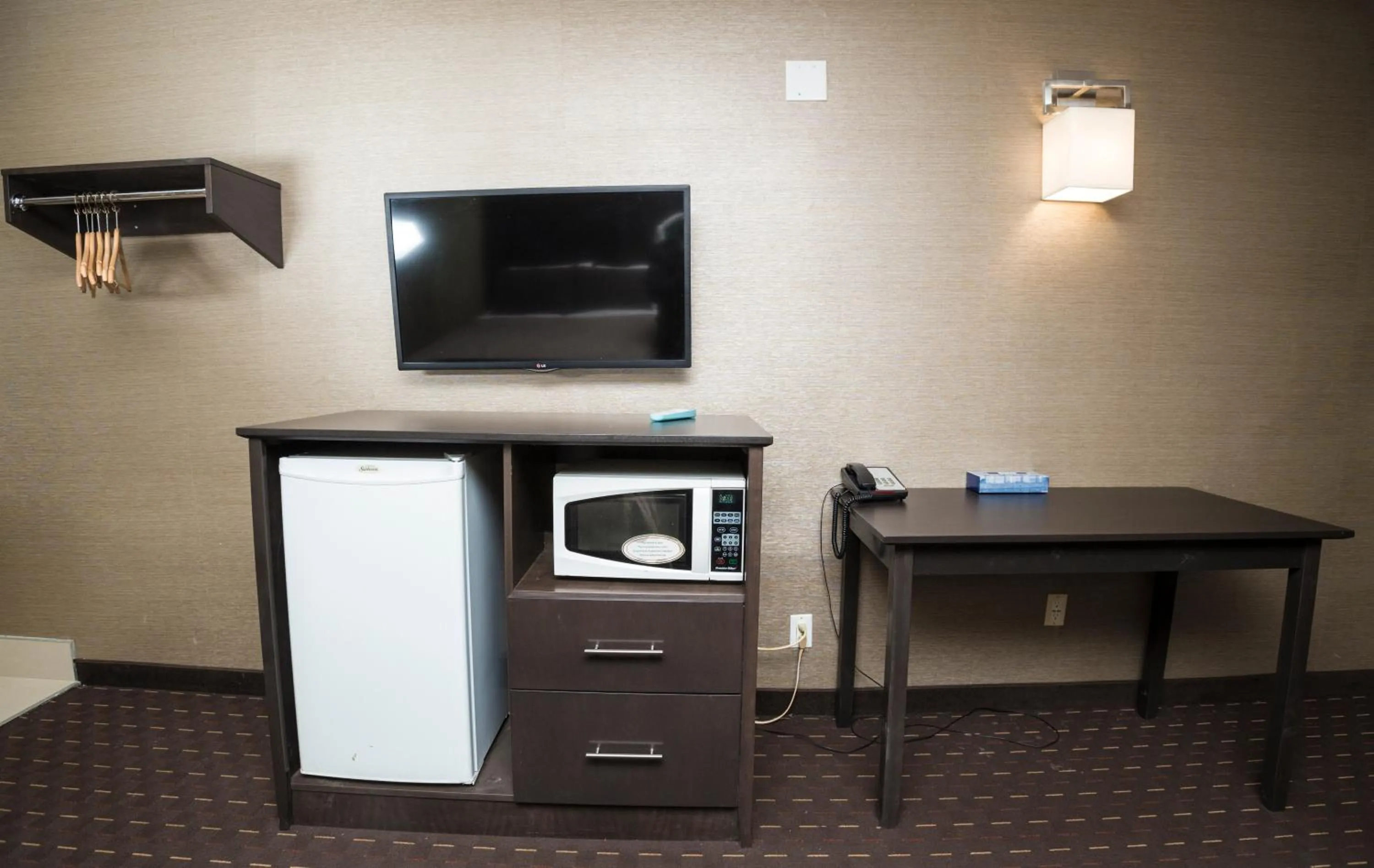 Decorative detail in Mississauga Gate Inn