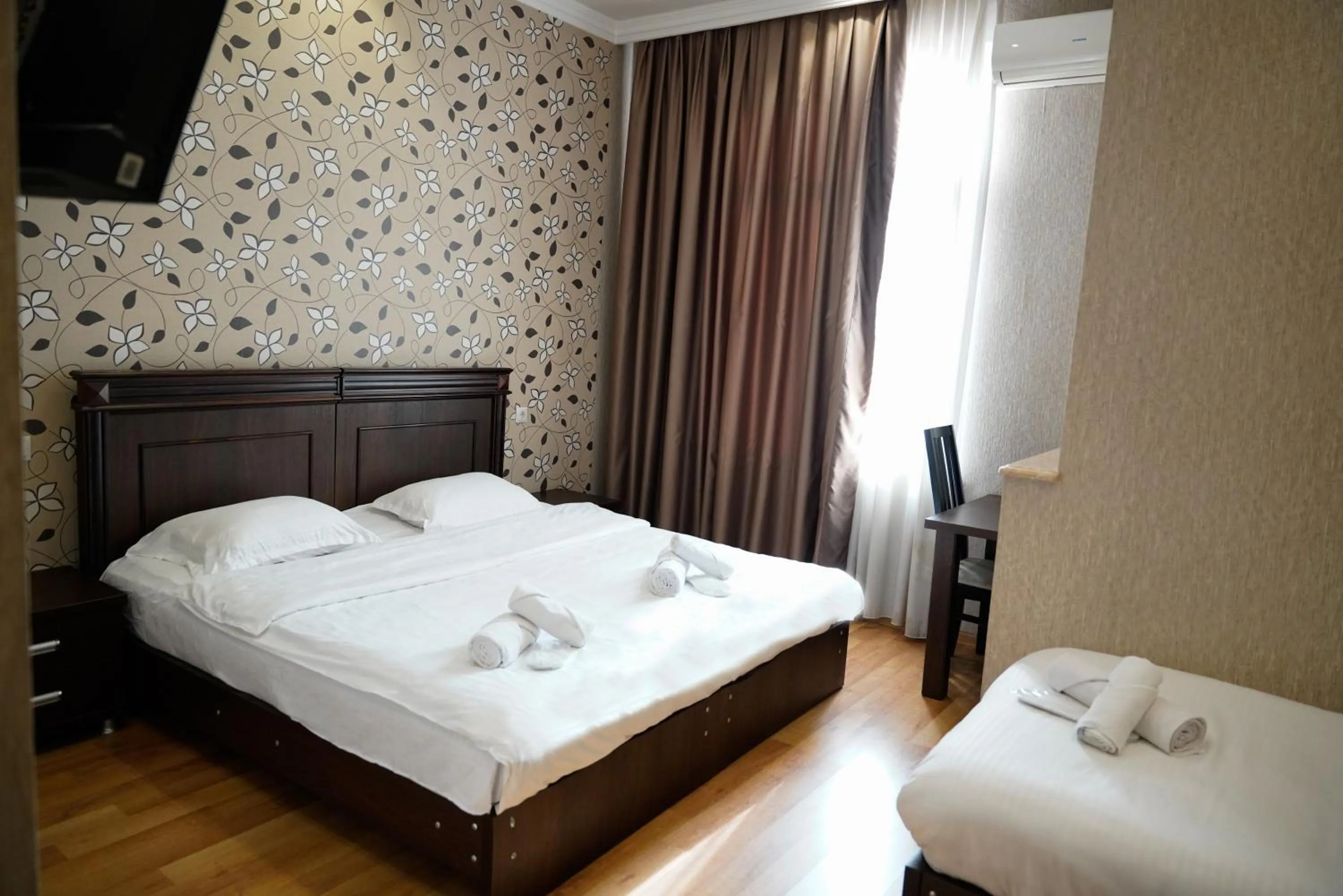 Bed in Hotel Monopoli Kutaisi