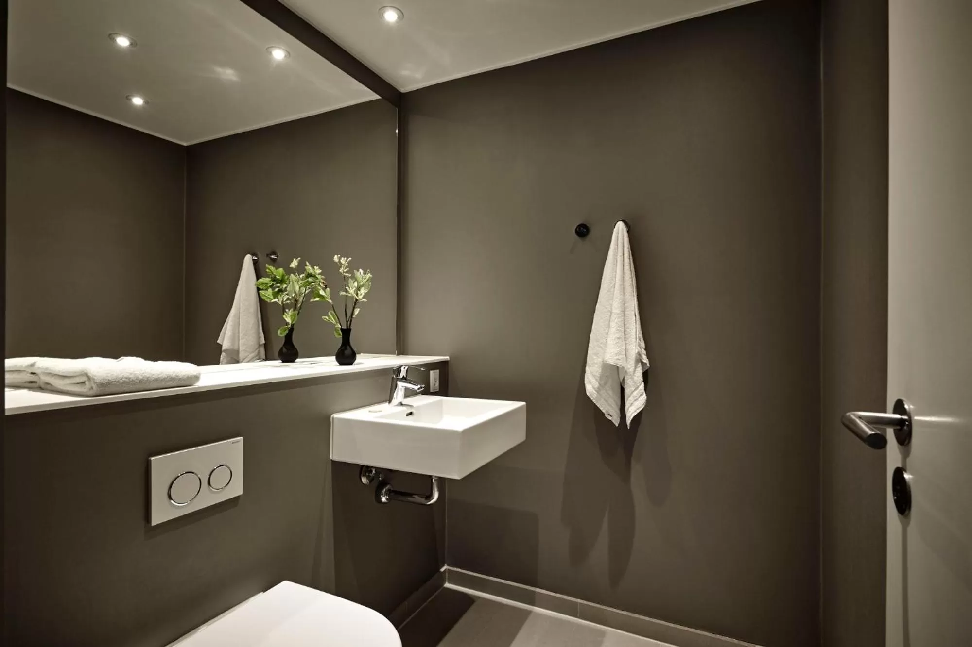 Bathroom in Comwell Køge Strand