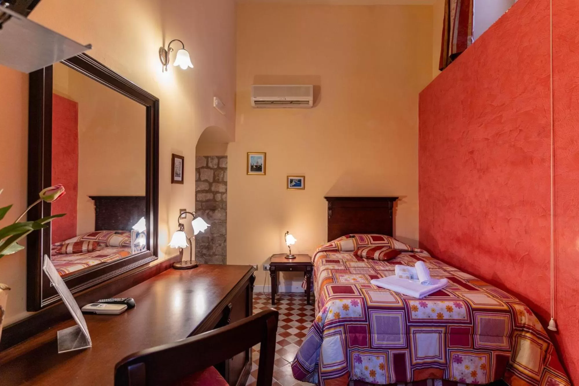 Single Room - single occupancy in Palazzo Il Cavaliere B&B De Charme