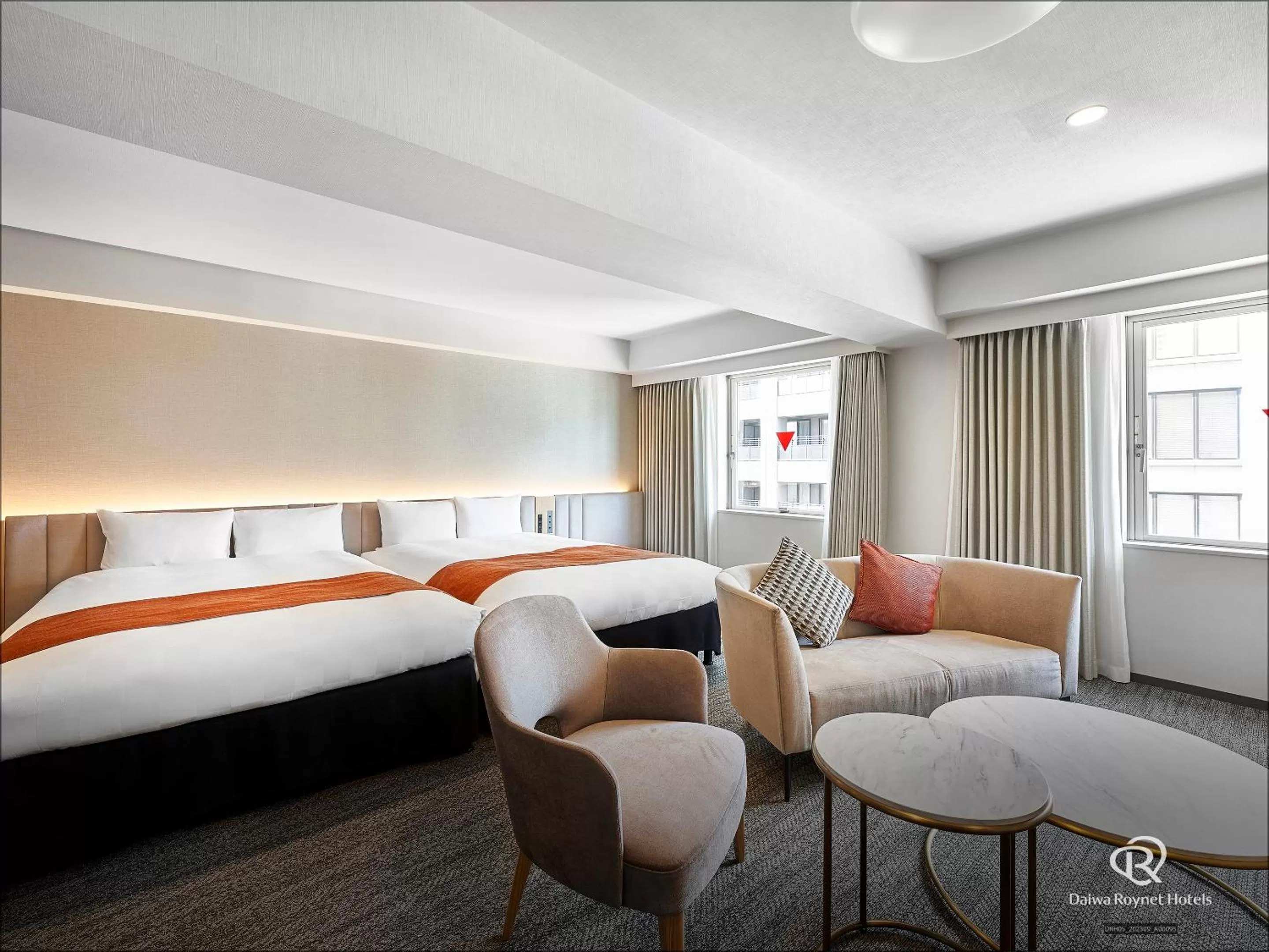 Photo of the whole room, Bed in Daiwa Roynet Hotel Osaka-Kitahama