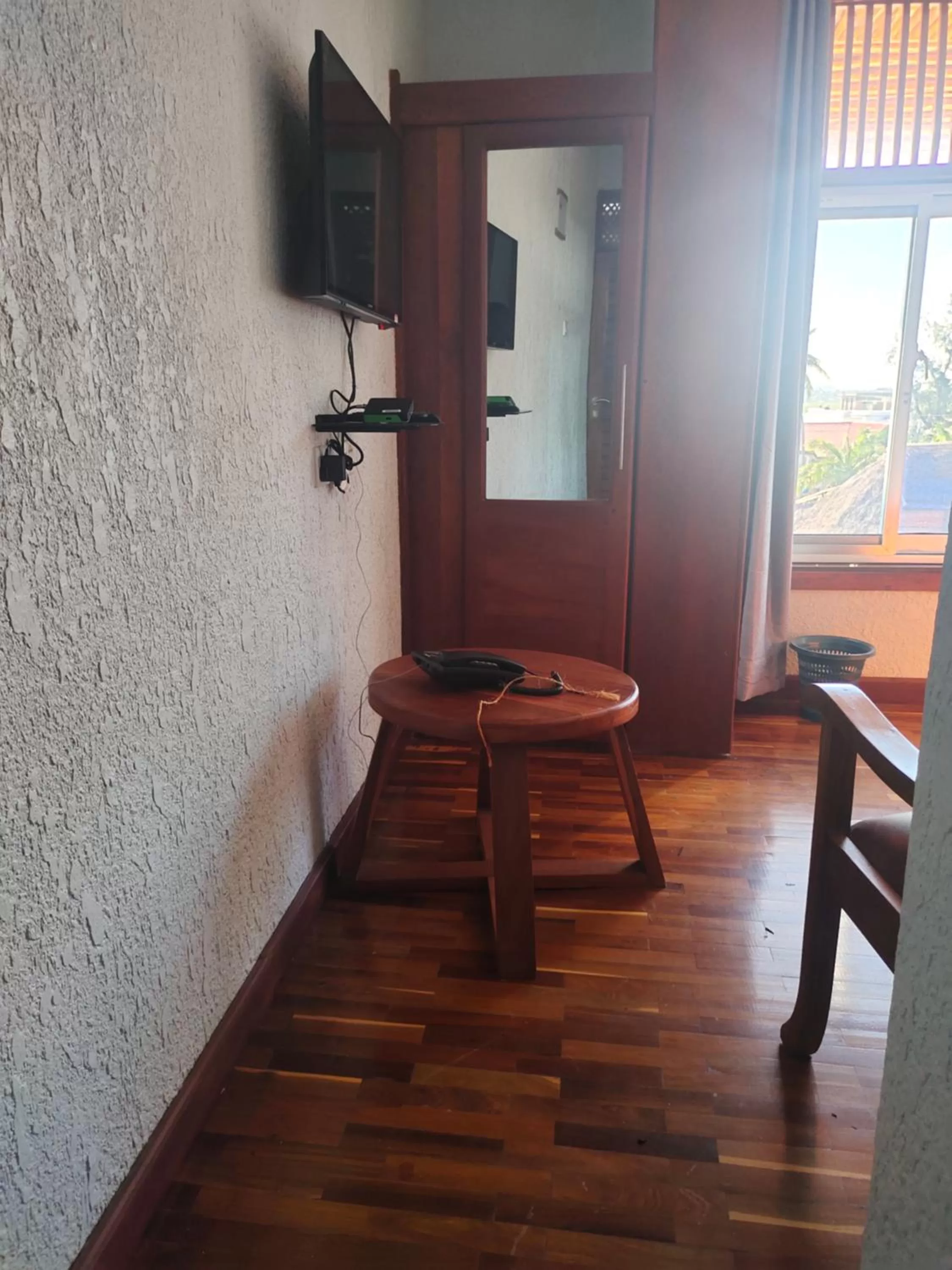 TV and multimedia in Serene Beach Resort