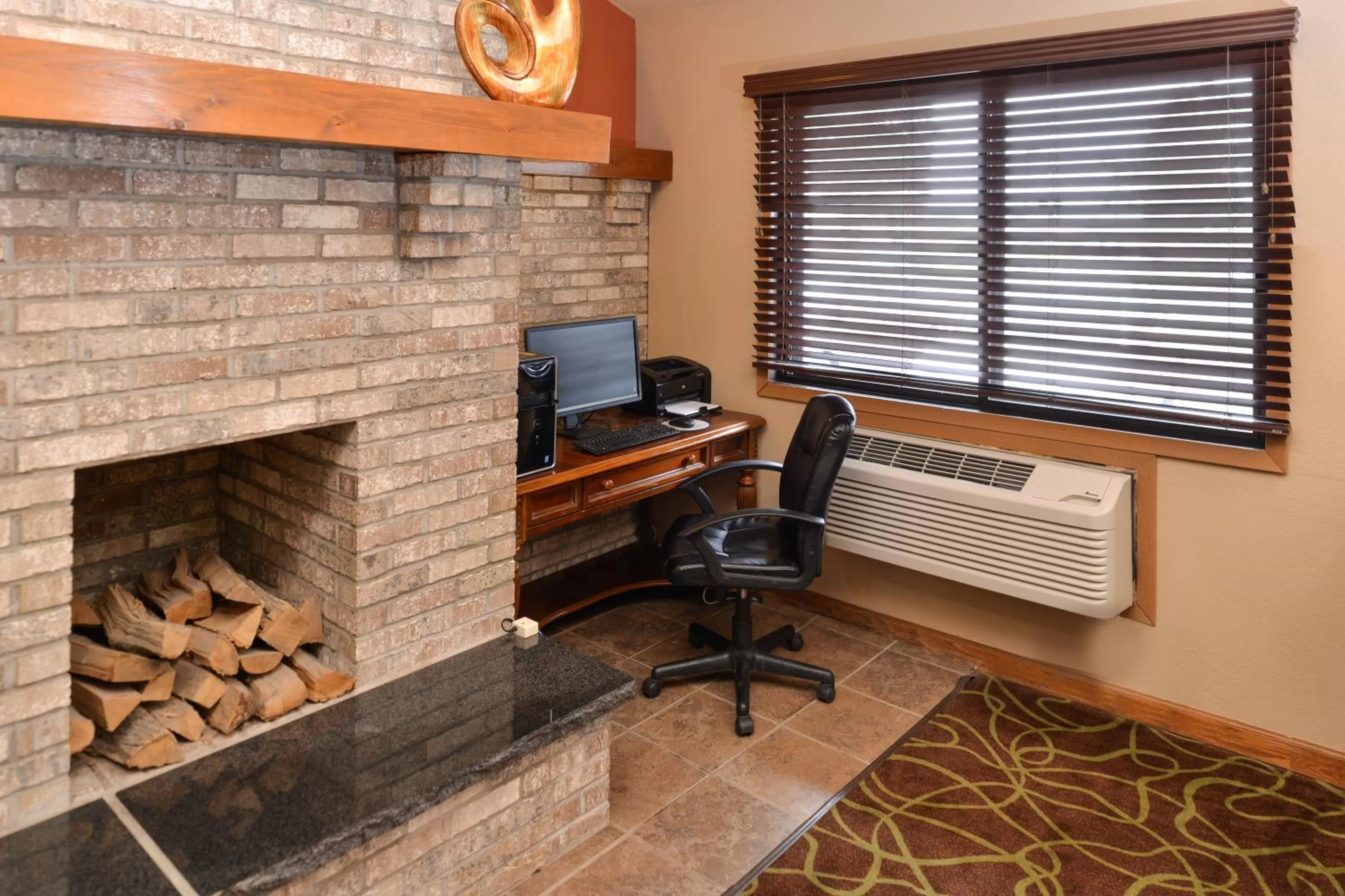 Business facilities in AmericInn by Wyndham Fergus Falls Conference Center