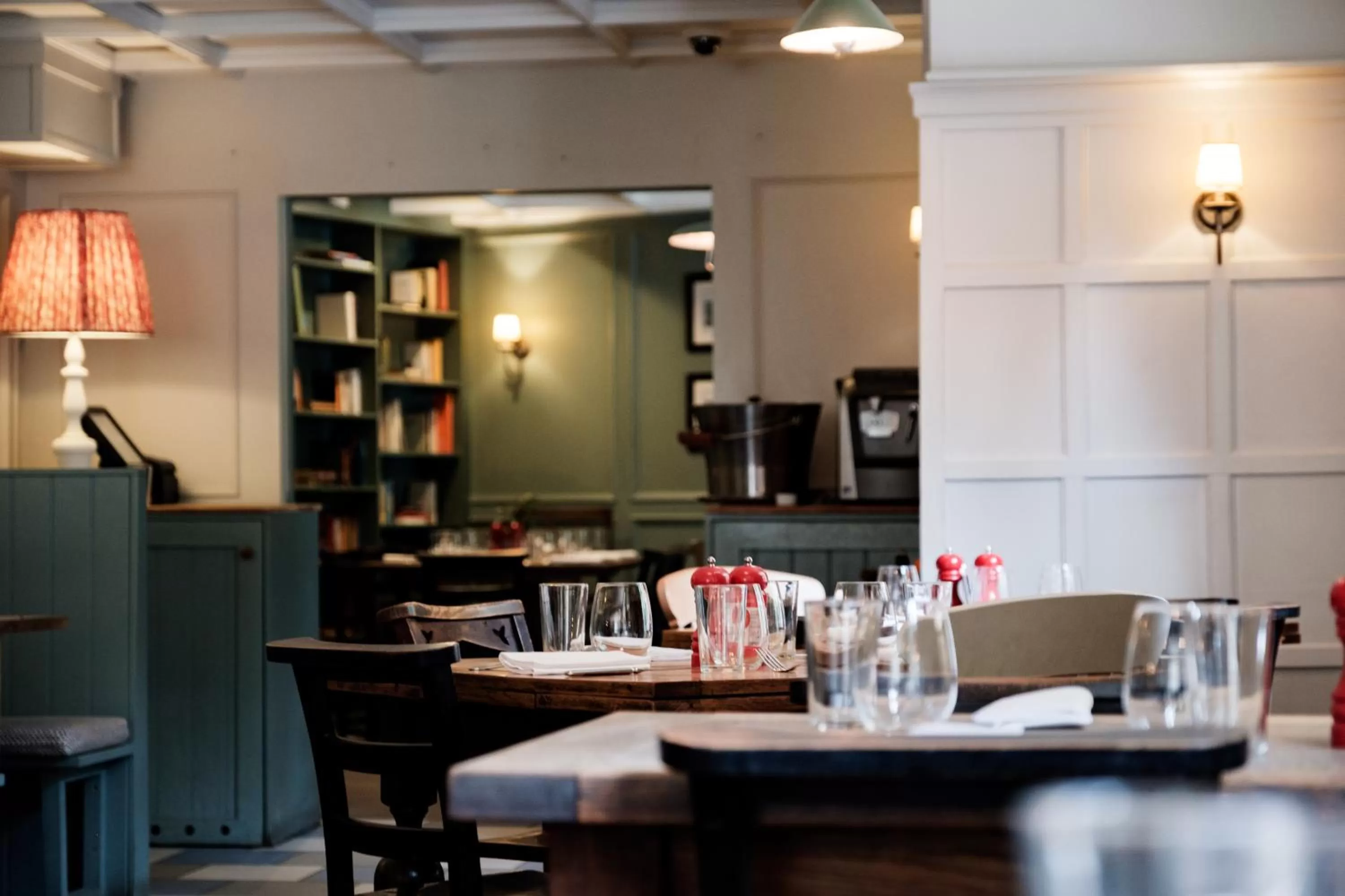 Restaurant/places to eat in Bel And The Dragon-Churt